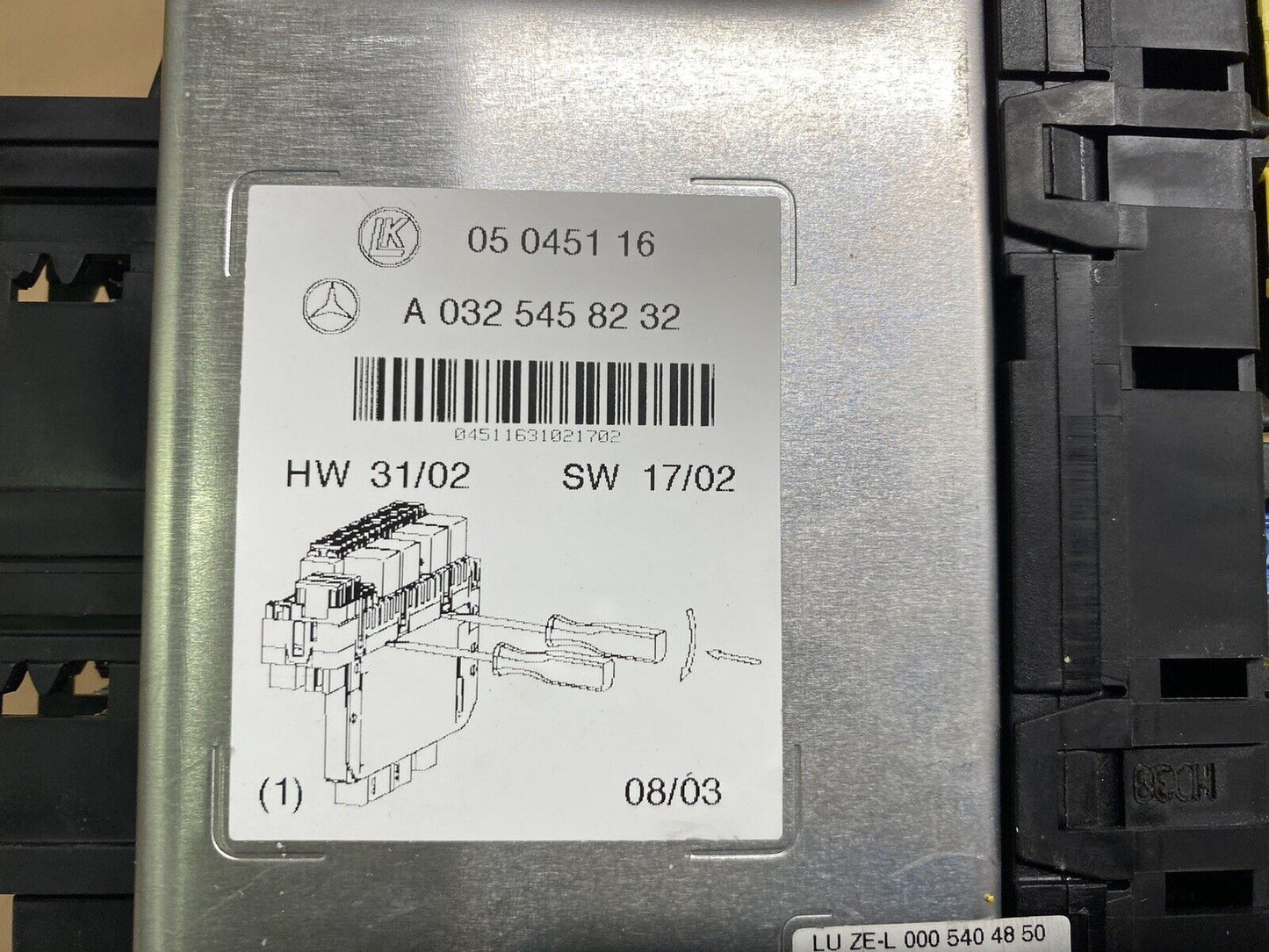 2001-2006 Mercedes W220 W215 AMG Front Left SAM Relay Fuse Box A0345459432