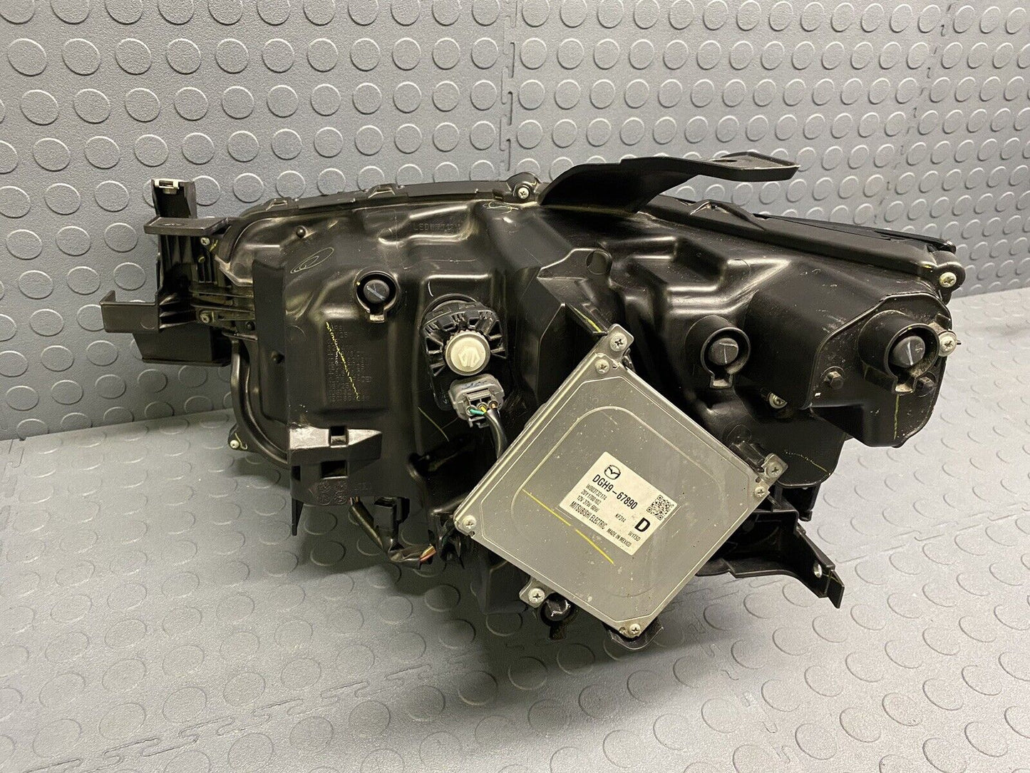2020-2023 MAZDA CX-30 CX30 RIGHT PASSENGER LED NON-ADAPTIVE OEM HEADLIGHT NICE!!