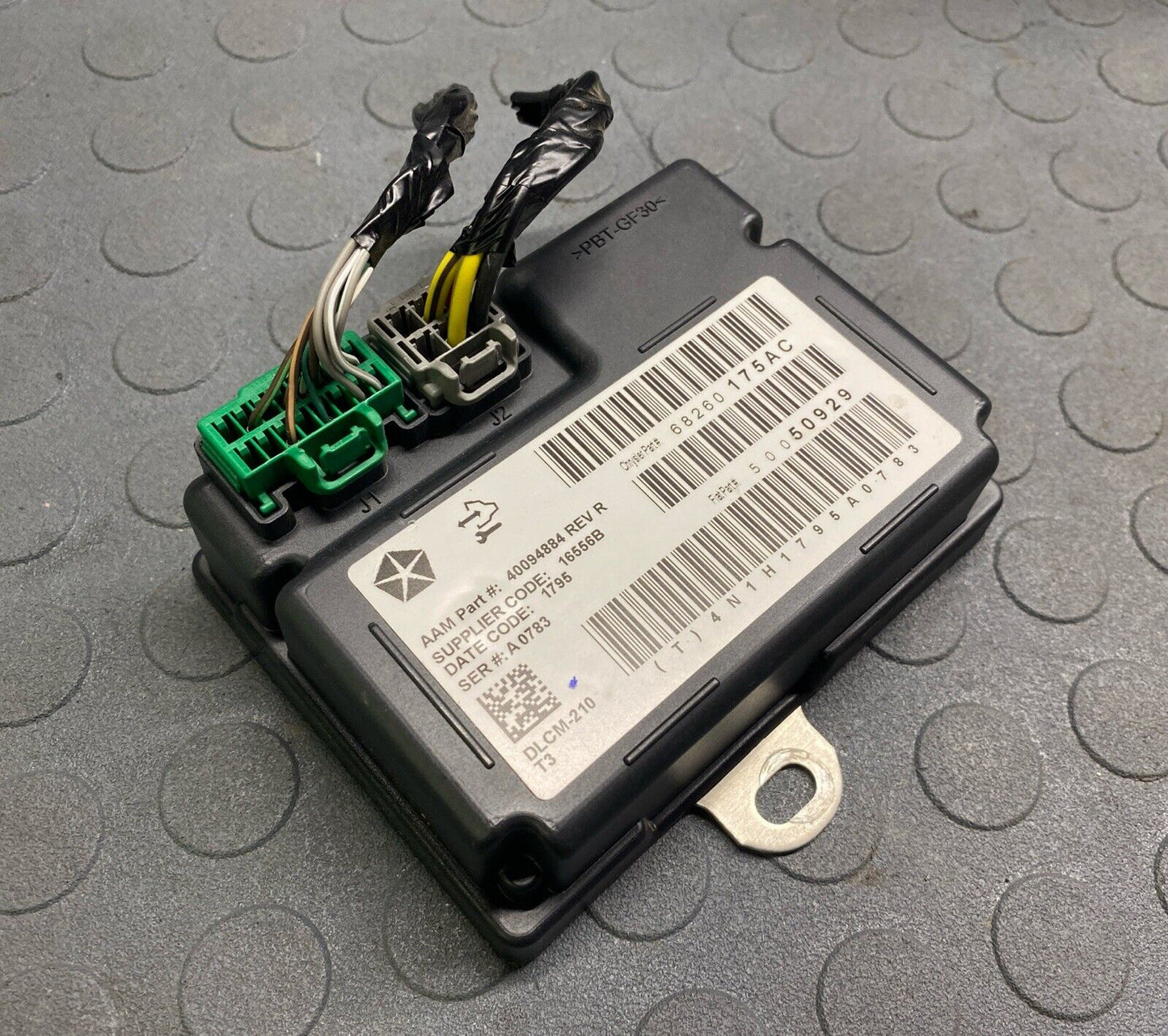 2016 Jeep Cherokee Transfer Case Control Module Mopar 68260175AC