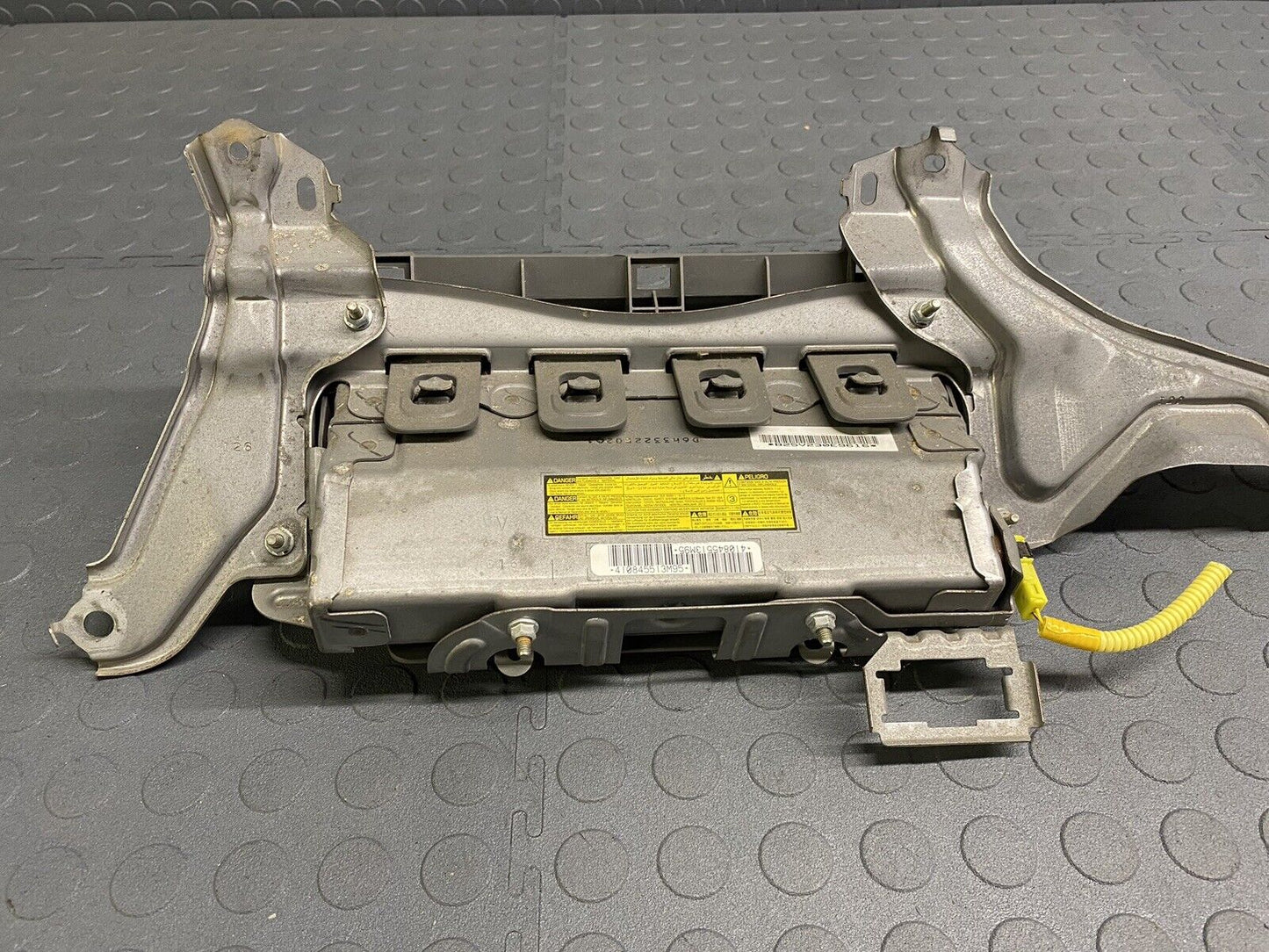 2011-2016 TOYOTA SIENNA DRIVER KNEE BOLSTER PANEL GRAY LOWER