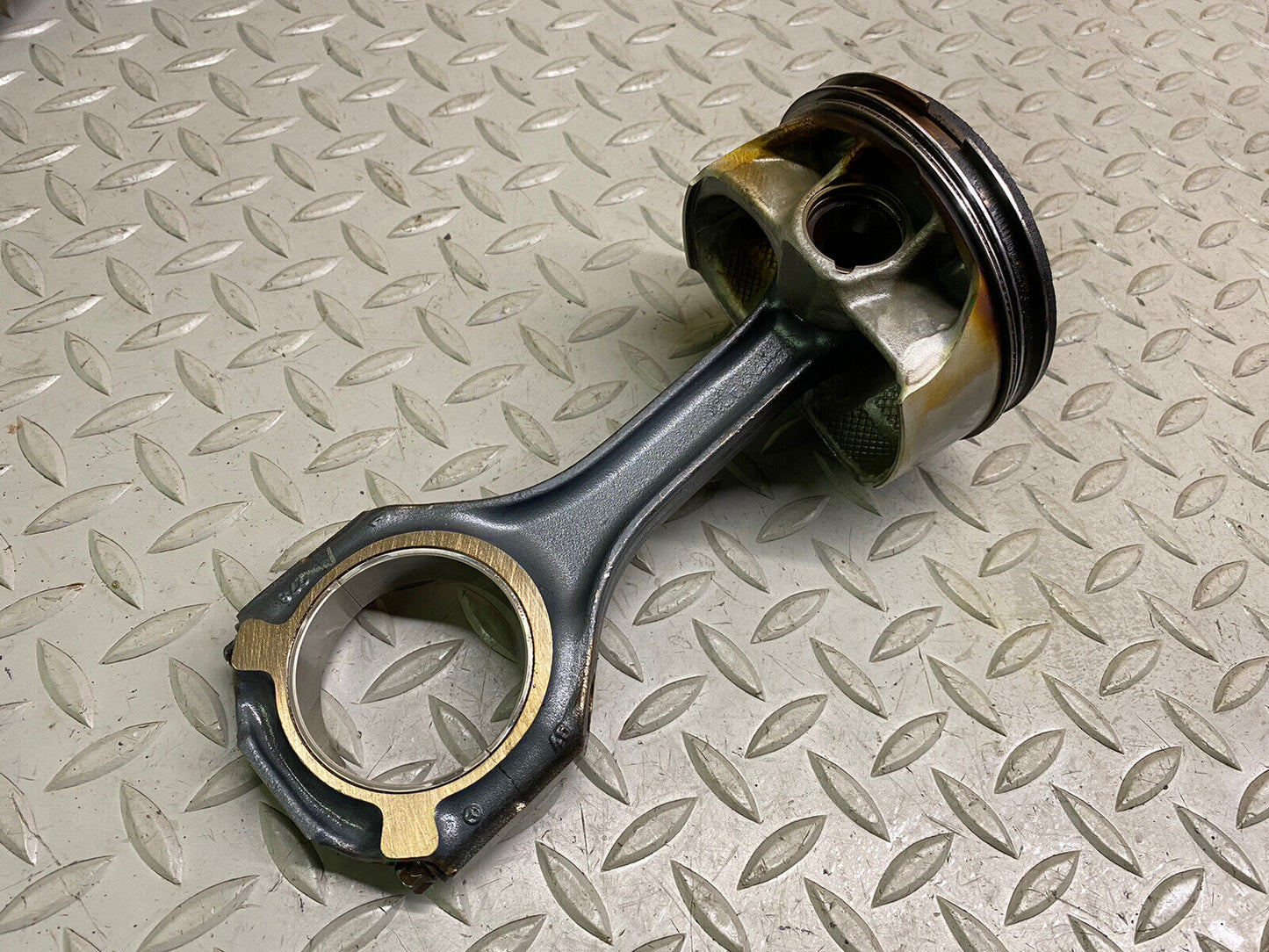 2012-2019 MERCEDES AMG OEM 5.5L M157 PISTON AND CONNECTING ROD 157030051764 A