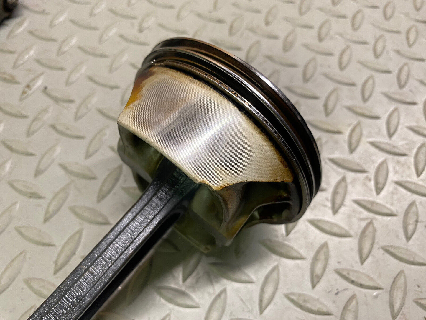 2012-2019 MERCEDES AMG OEM 5.5L M157 PISTON AND CONNECTING ROD 157030051764 F