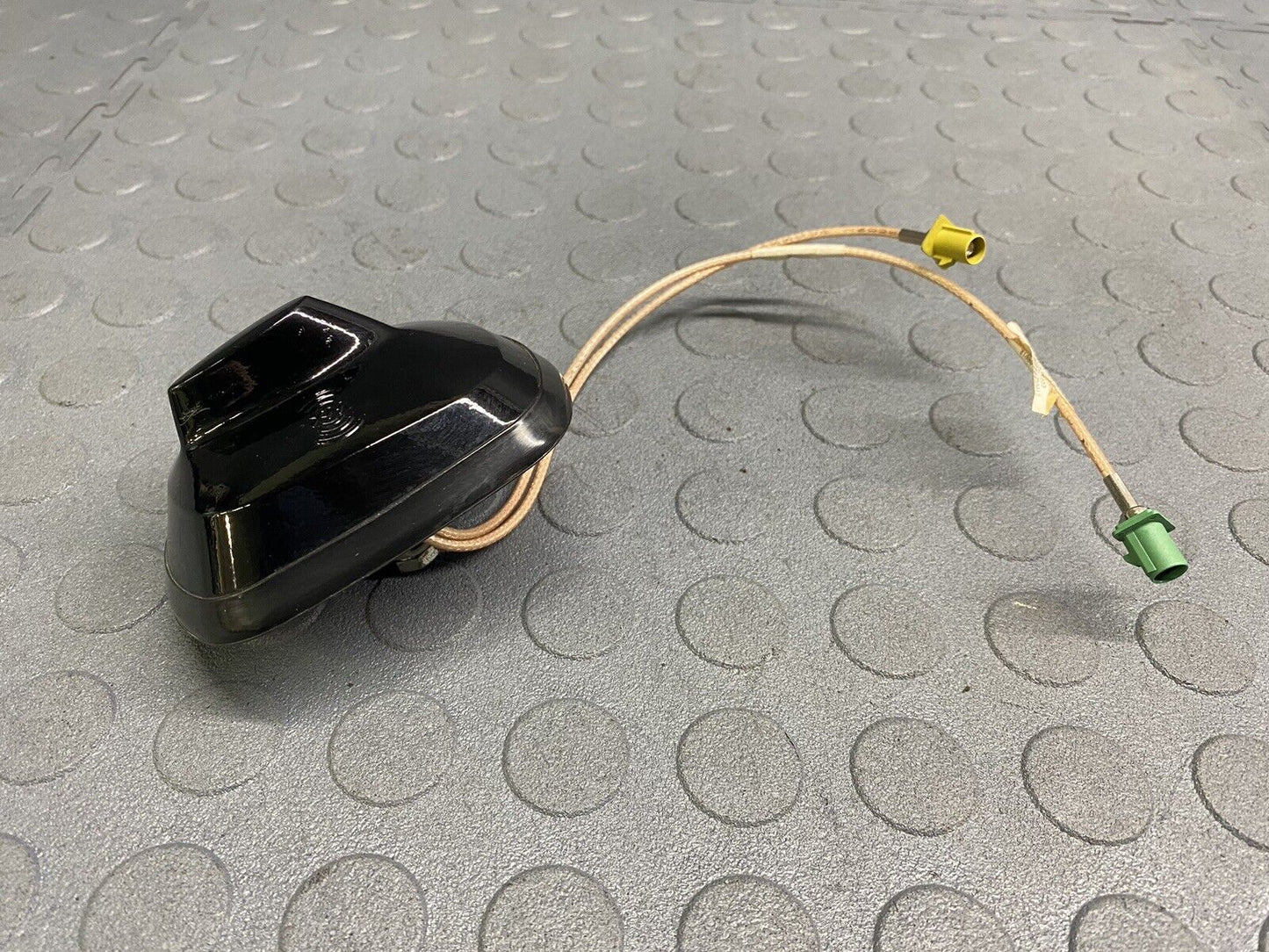 Cadillac XLR XM Satellite Radio Antenna Black Trunk Lid Mounted