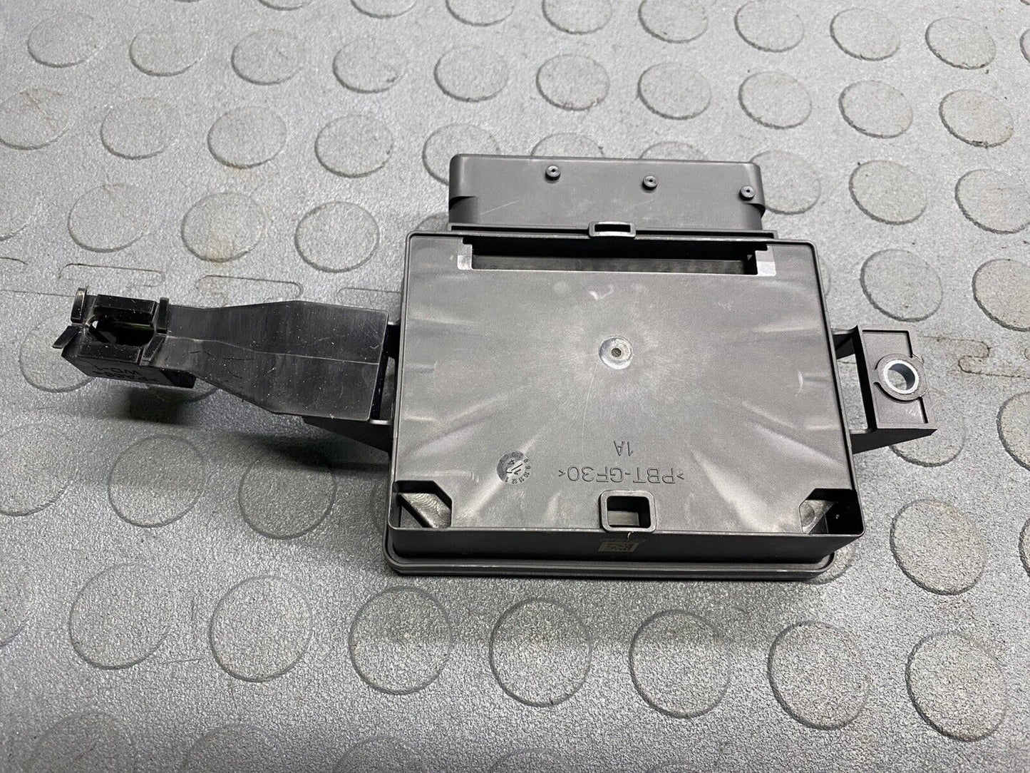CHRYSLER 200 JEEP CHEROKEE PARKING PARK BRAKE CONTROL MODULE COMPUTER 68241546AA