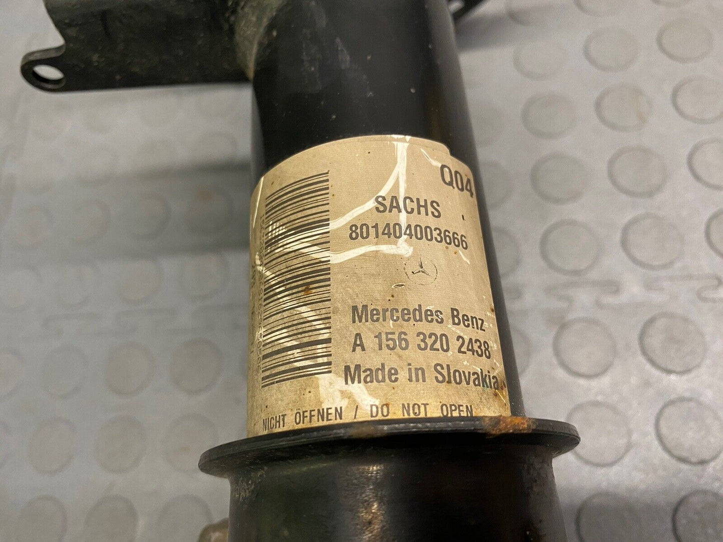 17 18 19 INFINITI QX30 FRONT RIGHT PASSENGER SIDE SHOCK ABSORBER STRUT OEM 60k