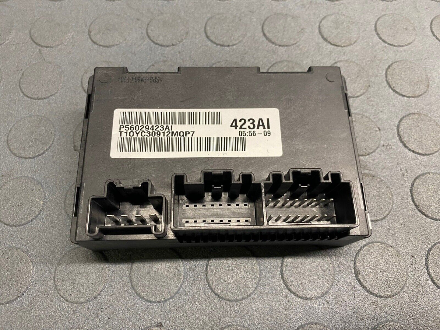 2011-2013 JEEP GRAND CHEROKEE DODGE DURANGO TRANSFER CASE MODULE P56029423AI