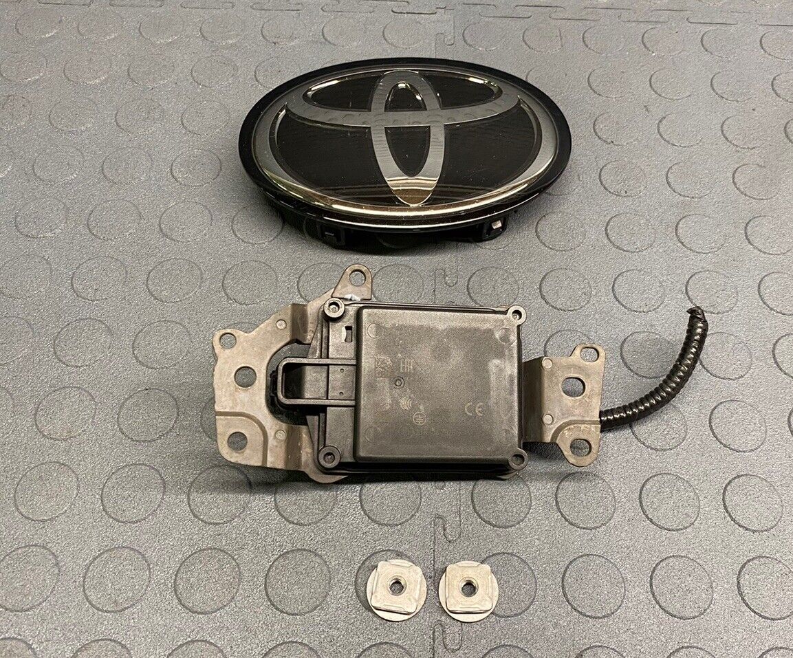 2019 2020 TOYOTA CAMRY EMBLEM 53121141-33130/33140 AND ACC RADAR 88210-06120