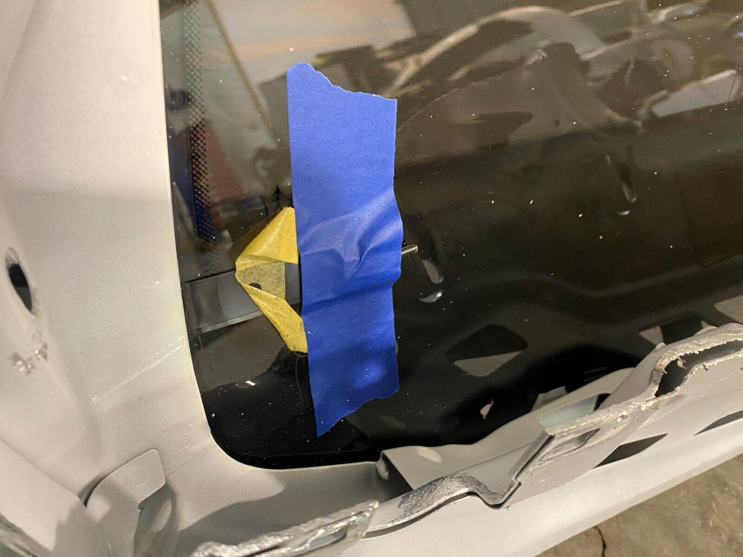 Back Window Glass 673003579 Maserati Quattroporte 2014-2023 COMPLETE w/ Quarters