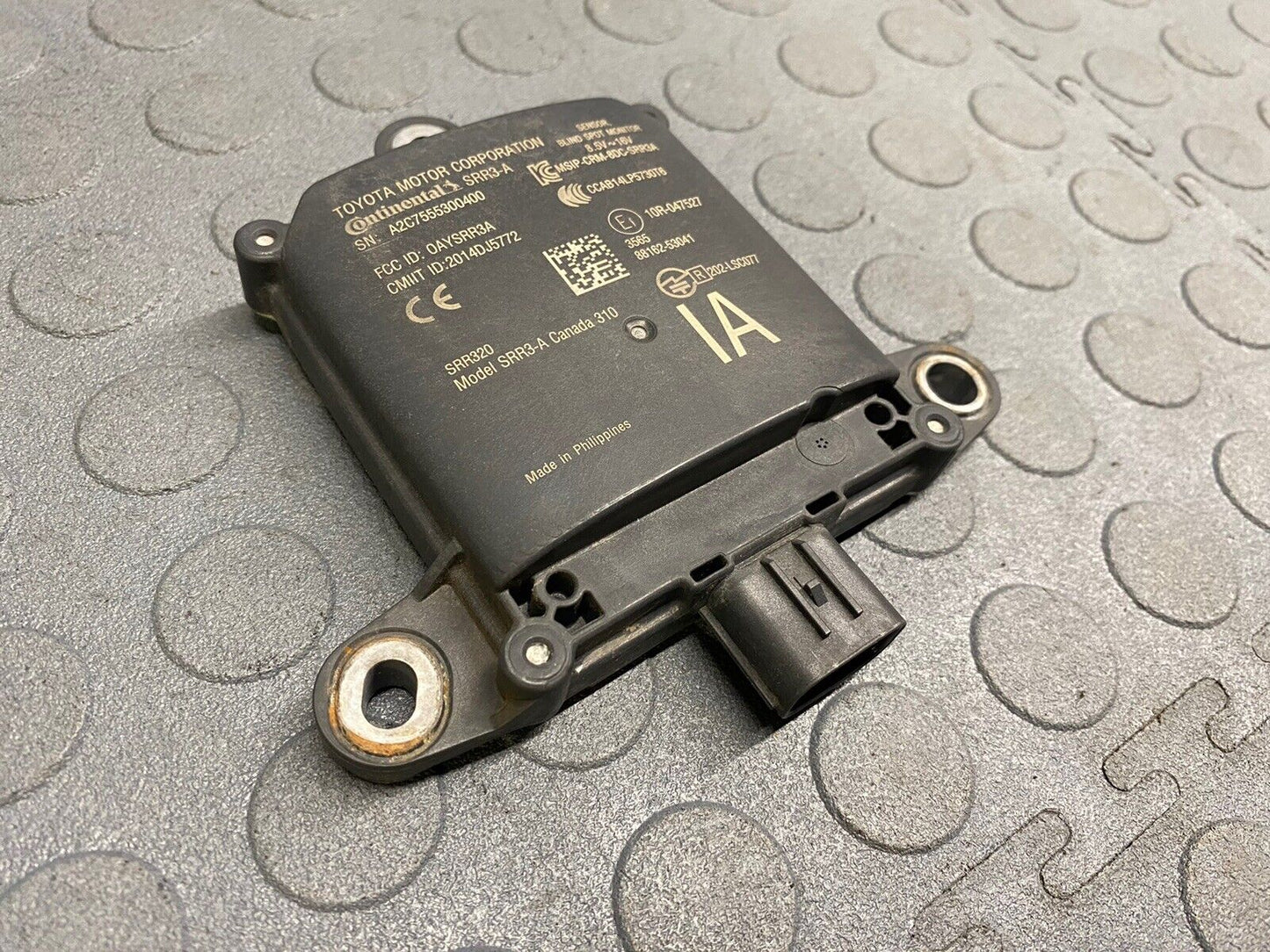 2017-2020 LEXUS 1S300 BLIND SPOT ZONE MONITOR SENSOR 88162-53041