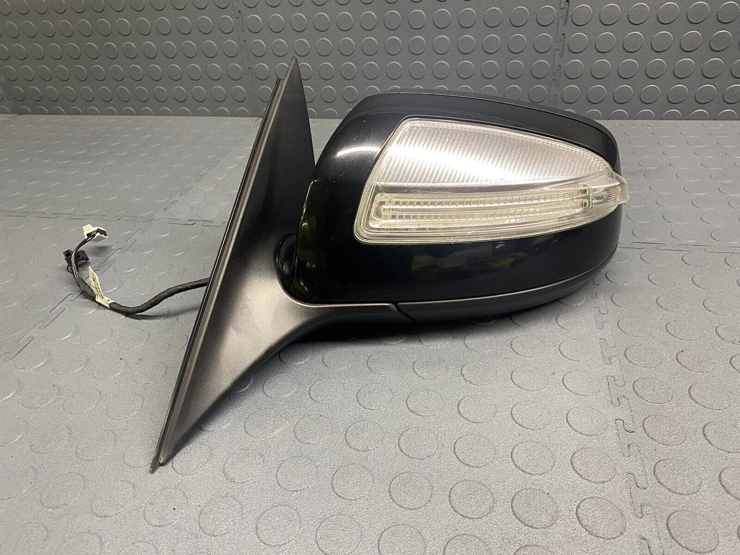 2008 2009 Mercedes W204 C300 C350 C63 Side Mirror Driver Door Left BLACK OEM