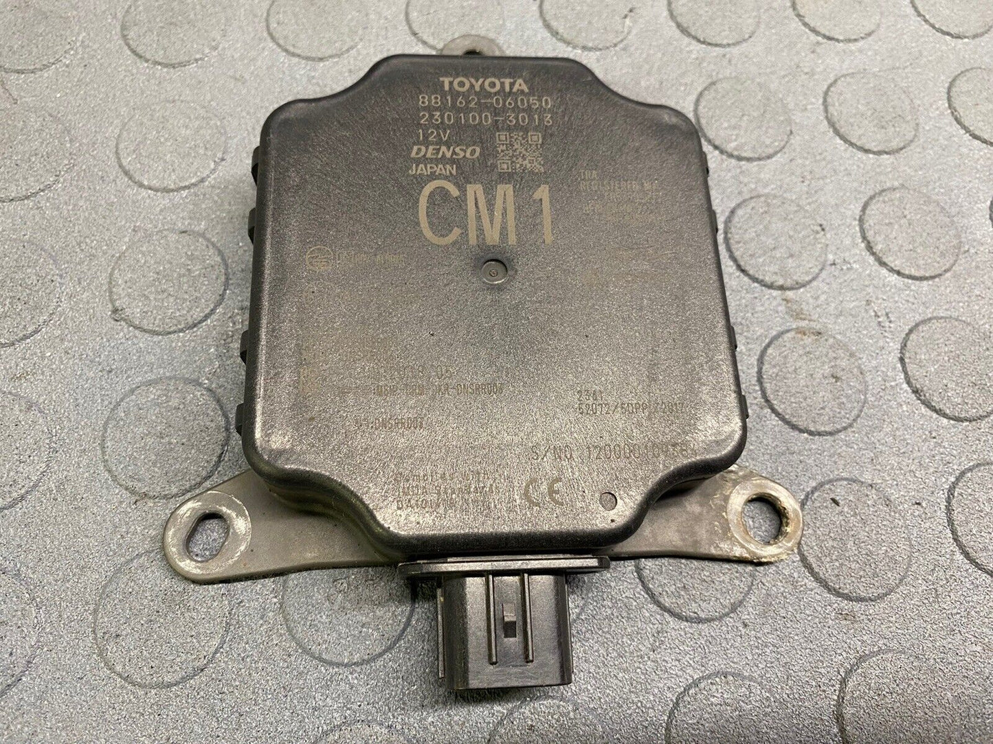 2018 2019 2020 Toyota Camry Rear Blind Spot Monitor Sensor OEM 88162-06050