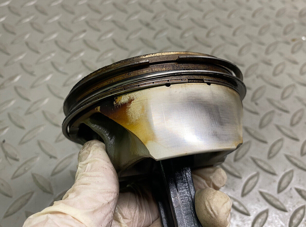 2012-2019 MERCEDES AMG OEM 5.5L M157 PISTON AND CONNECTING ROD 157030051764 B