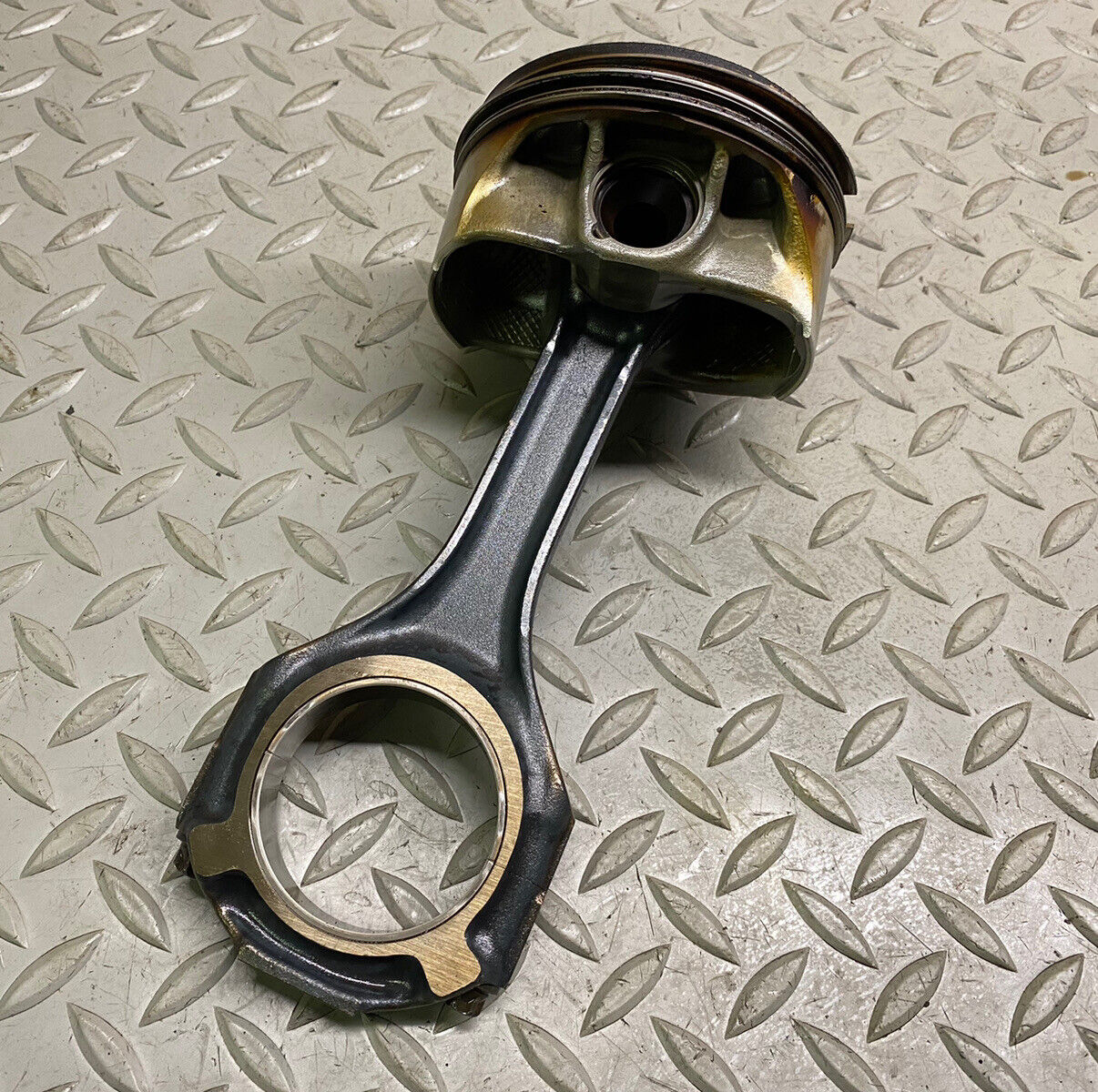 2012-2019 MERCEDES AMG OEM 5.5L M157 PISTON AND CONNECTING ROD 157030051764 H