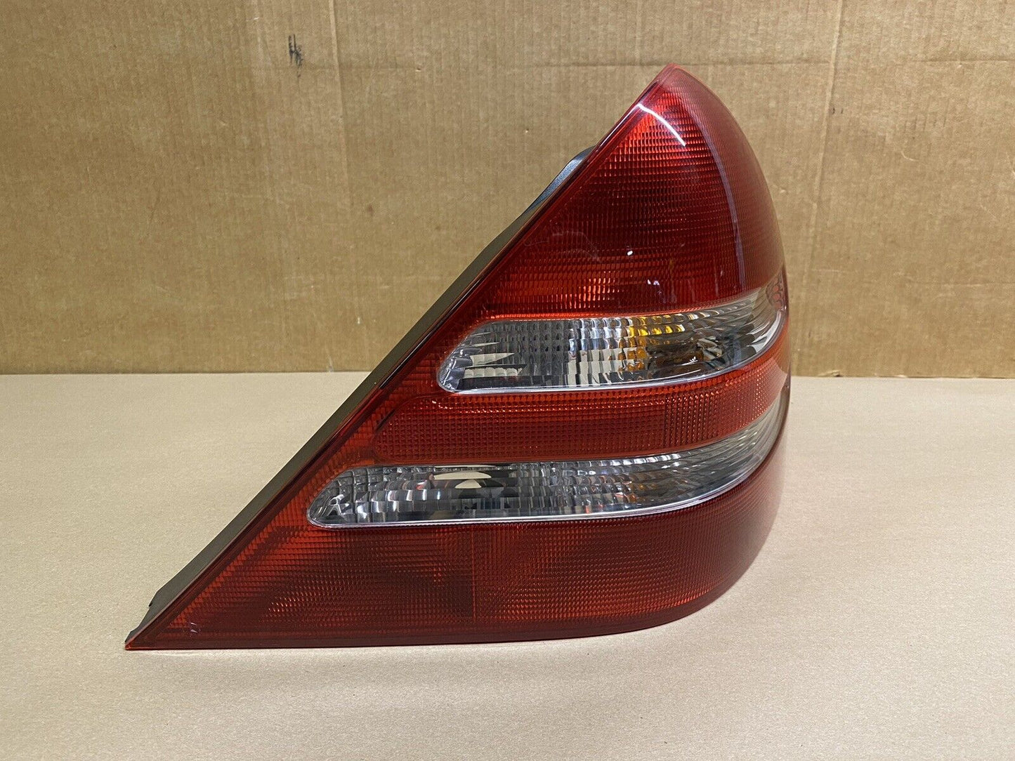 01-04 Mercedes R170 SLK230 SLK320 Right Passenger Side Tail Light Lamp OEM