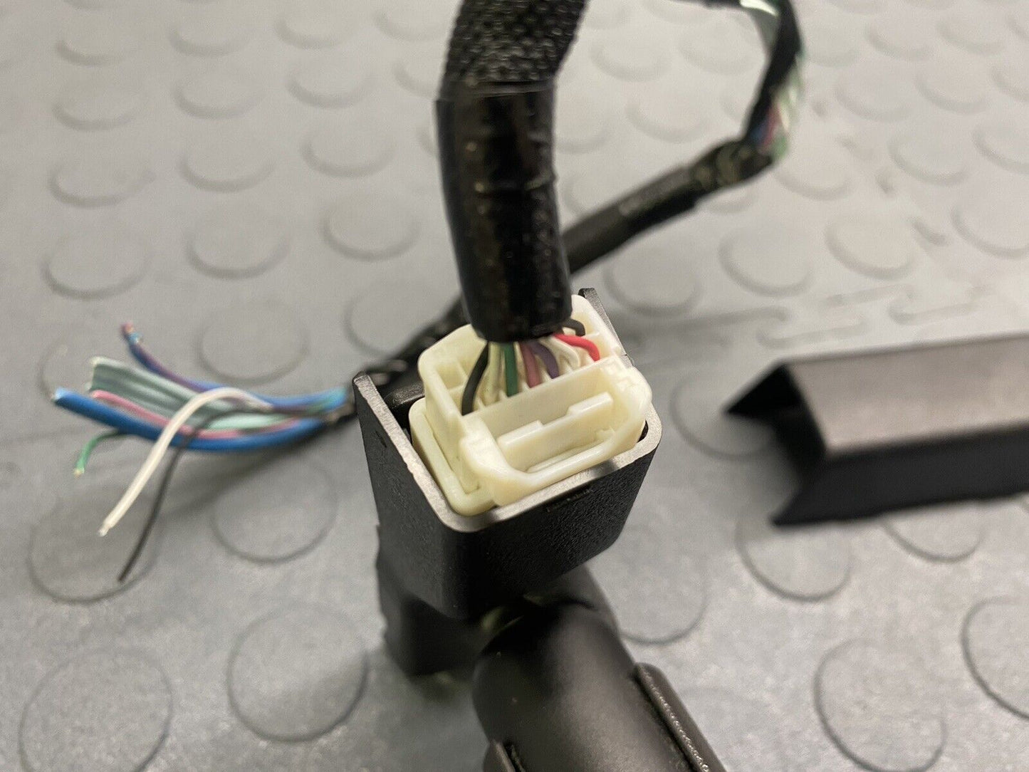 Toyota Lexus Rear View Mirror with Rear View Camera Display Screen and Compass