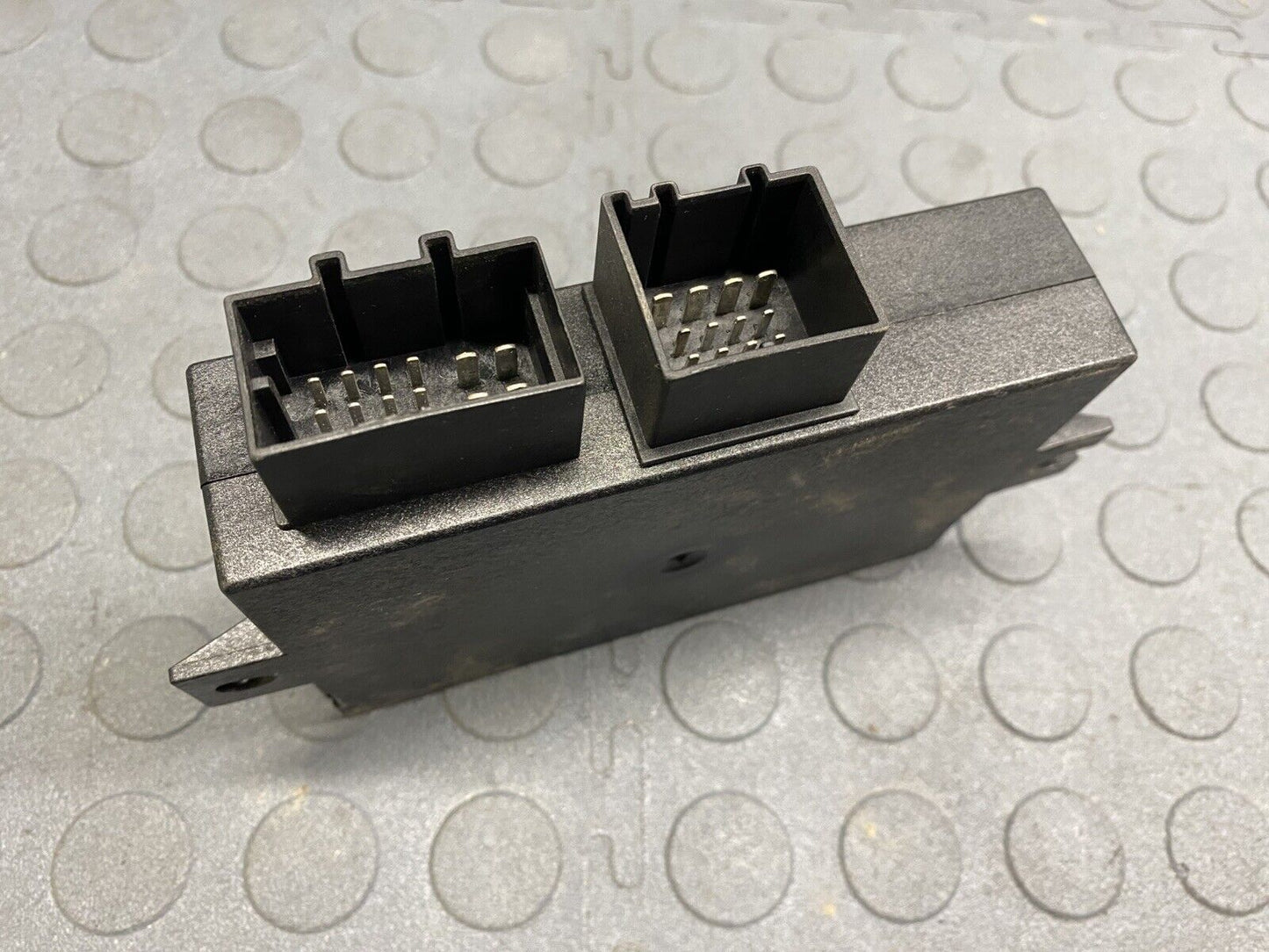 03-10 Porsche Cayenne 955 957 Trailer Towing Control Module 7L0907383G OEM