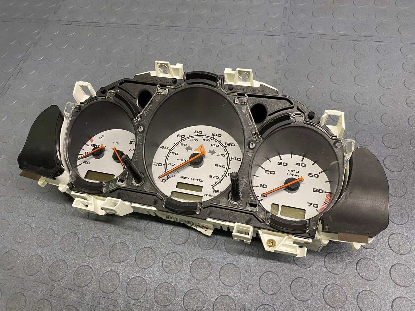 2003 MERCEDES SLK32 R170 ROADSTER INSTRUMENT CLUSTER SPEEDOMETER AMG 153k miles