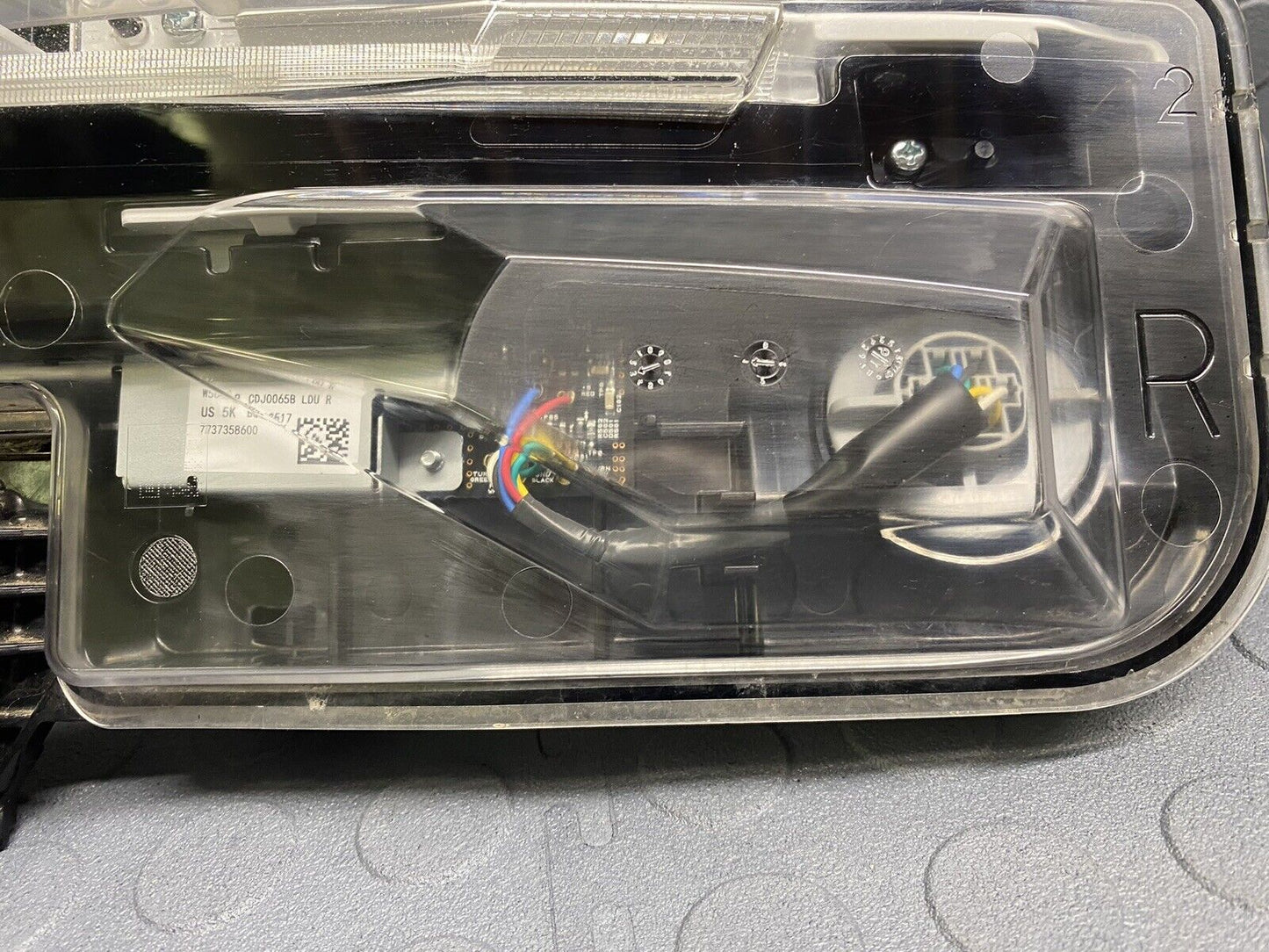 2020-2023 MAZDA CX-30 CX30 FRONT RIGHT TURN SIGNAL LIGHT LAMP DRL OEM NICE!!!