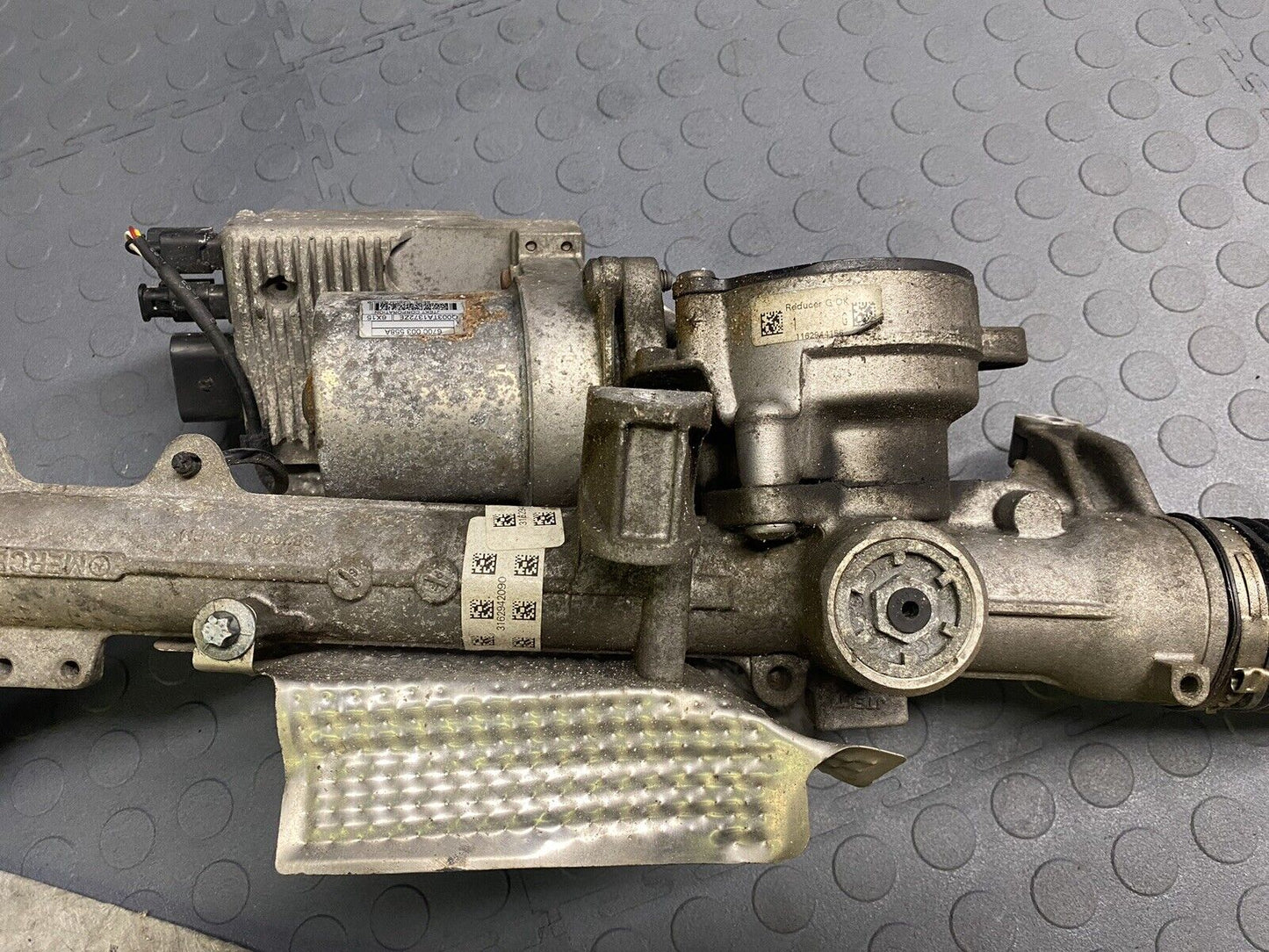 14-19 MERCEDES W117 CLA250 CLA45 ELECTIC POWER STEERING GEAR RACK PINION OEM