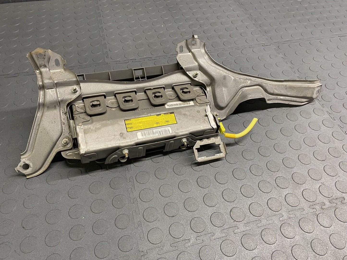 2011-2016 TOYOTA SIENNA DRIVER KNEE BOLSTER PANEL GRAY LOWER