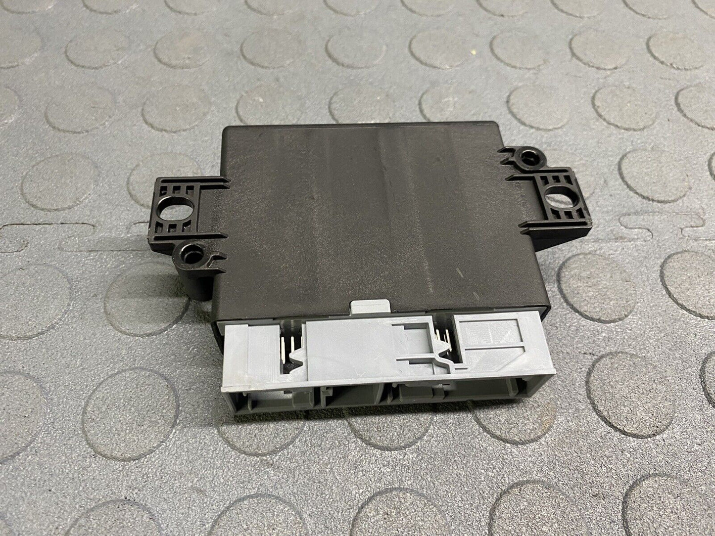 2017 - 2019 INFINITI QX30 DRIVER ASSIST PARK CONTROL UNIT A0919004801