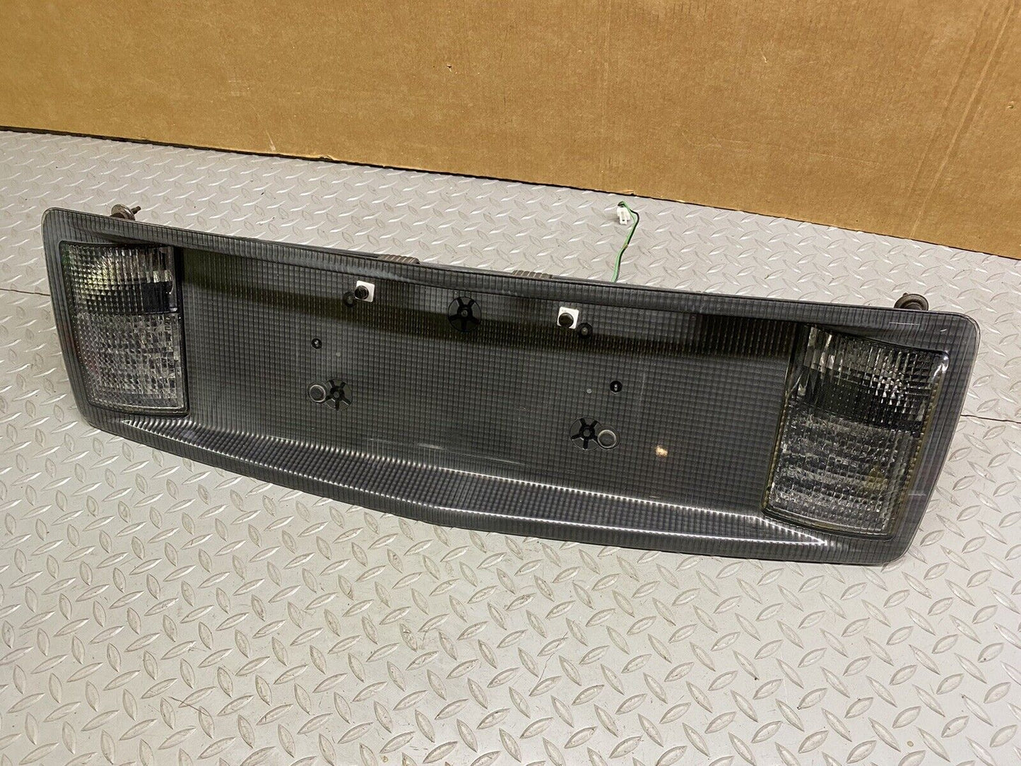 04-09 Cadillac XLR Trunk Tail Finish Panel Applique With Reverse Backup Lights