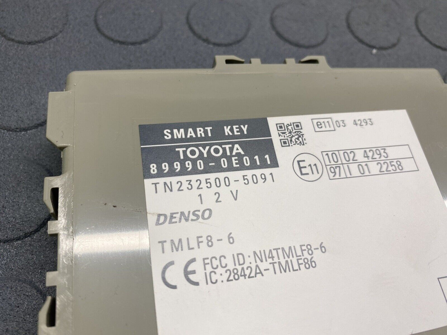Chassis ECM Theft-locking Keyless Ignition 10-11 LEXUS RX350 89990-0E011