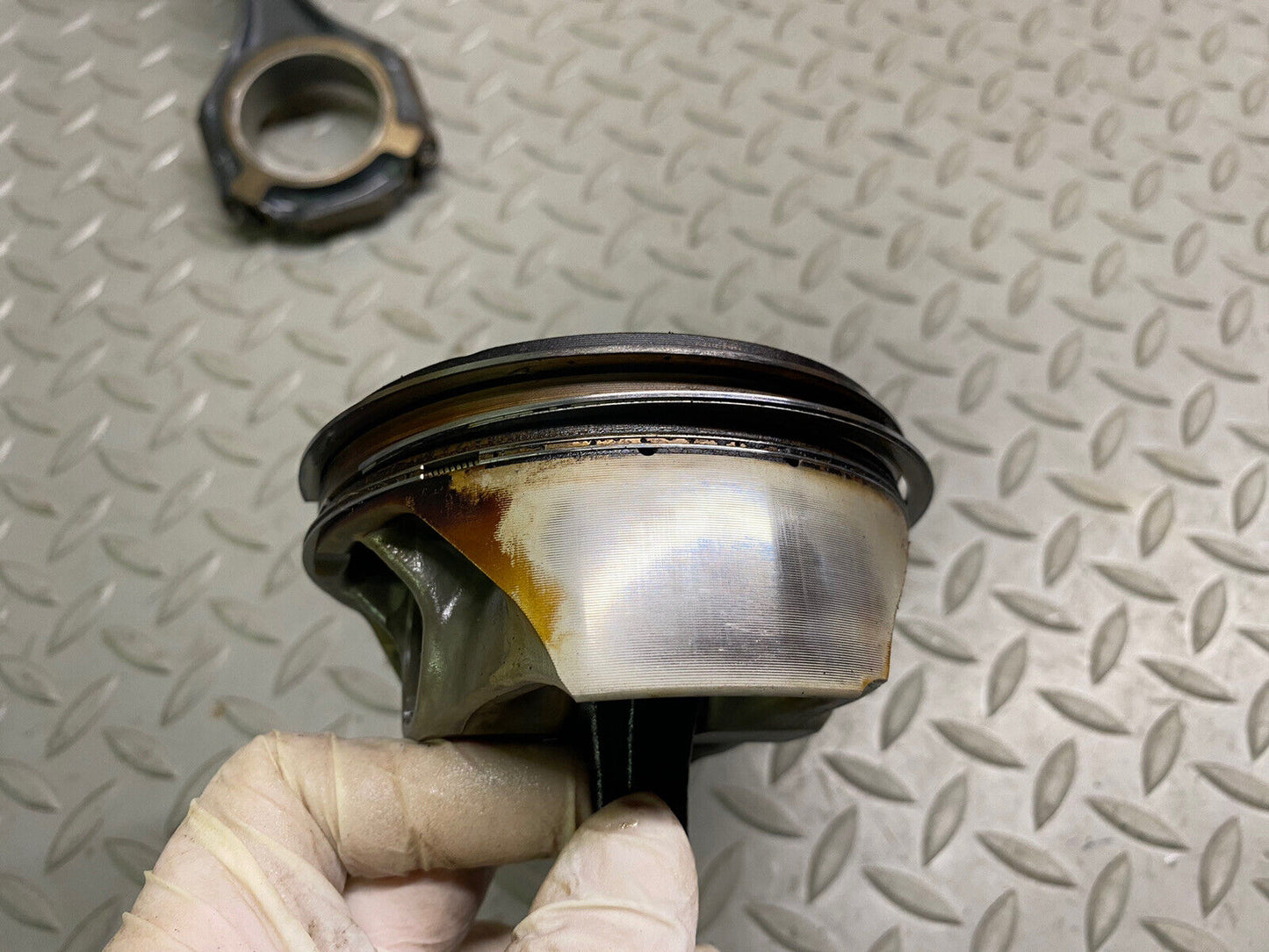 2012-2019 MERCEDES AMG OEM 5.5L M157 PISTON AND CONNECTING ROD 157030051764 F