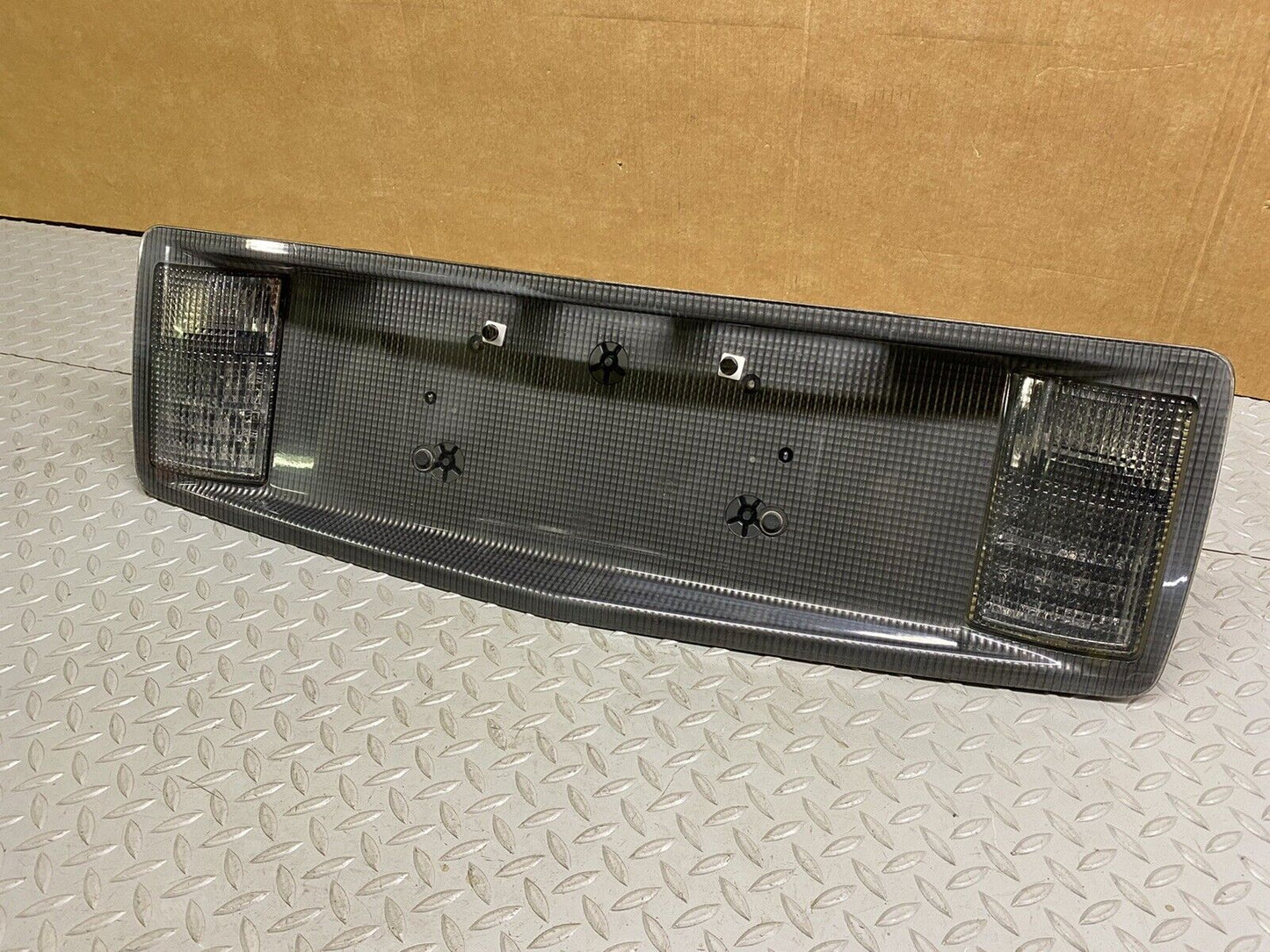 04-09 Cadillac XLR Trunk Tail Finish Panel Applique With Reverse Backup Lights