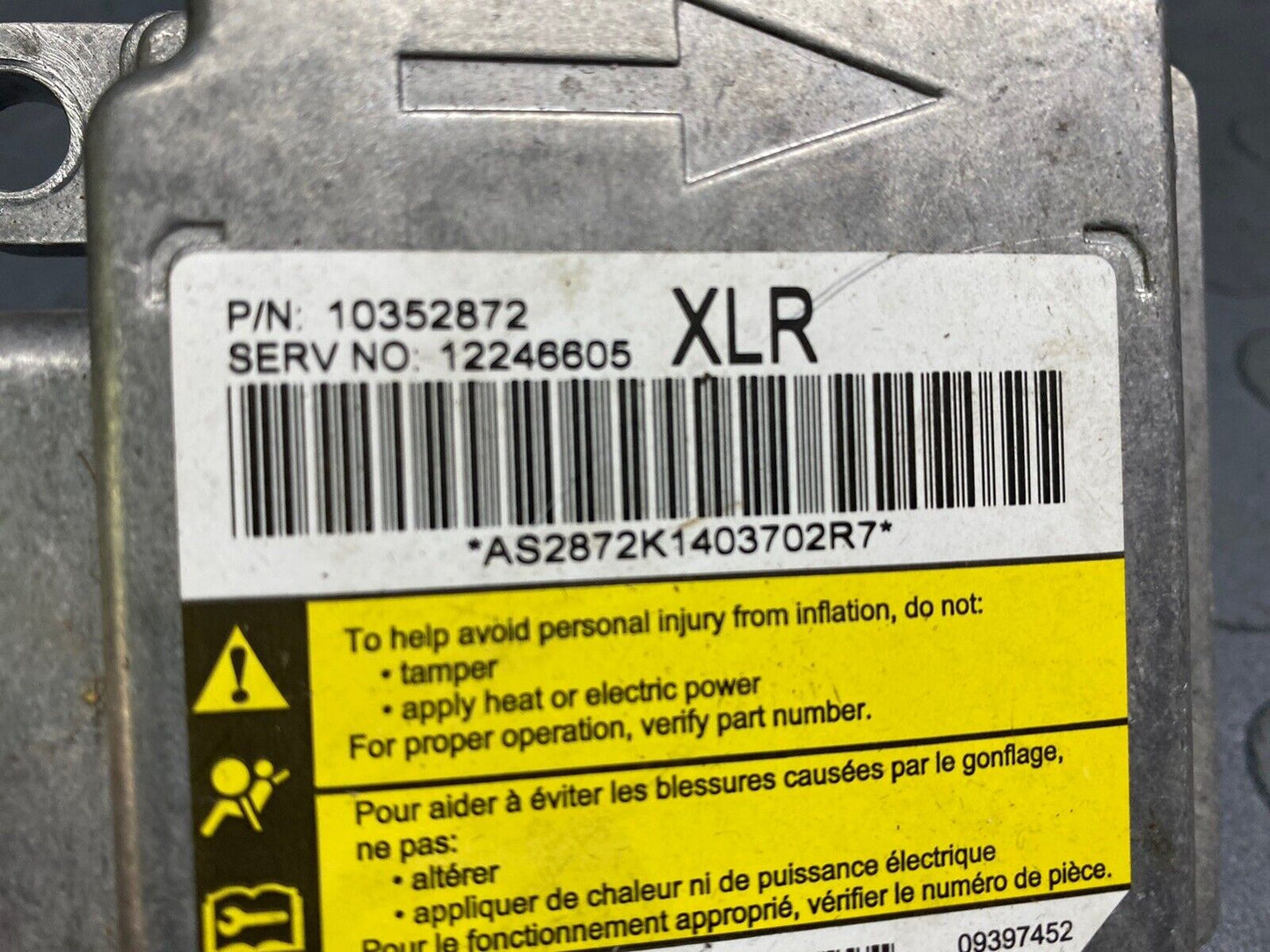 2004 Cadillac XLR Safety Restraint Control Module 10352872 OEM
