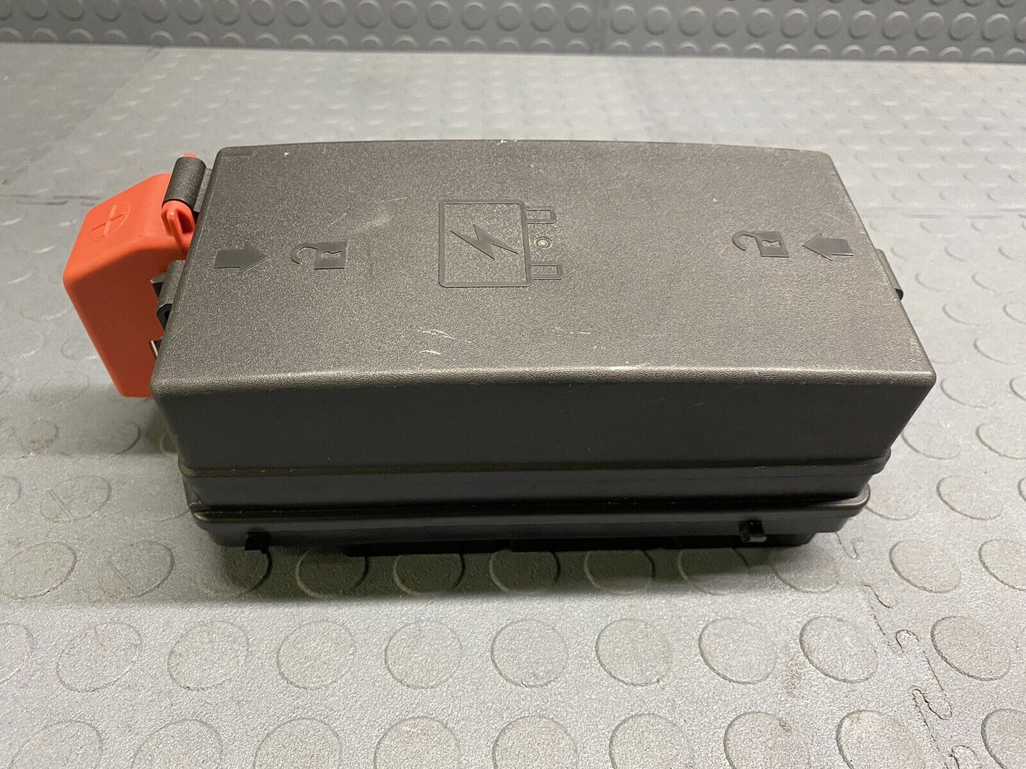 2008-2011 Cadillac DTS Buick Lucerne Fuse Box Relay 13712250 TESTED! NO MELT!!