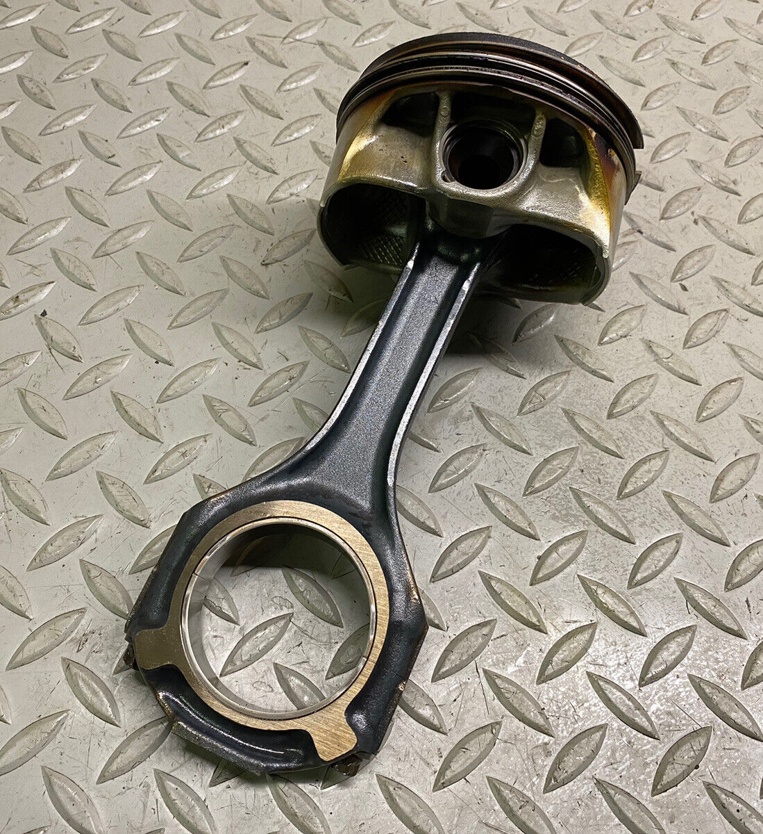 2012-2019 MERCEDES AMG OEM 5.5L M157 PISTON AND CONNECTING ROD 157030051764 B