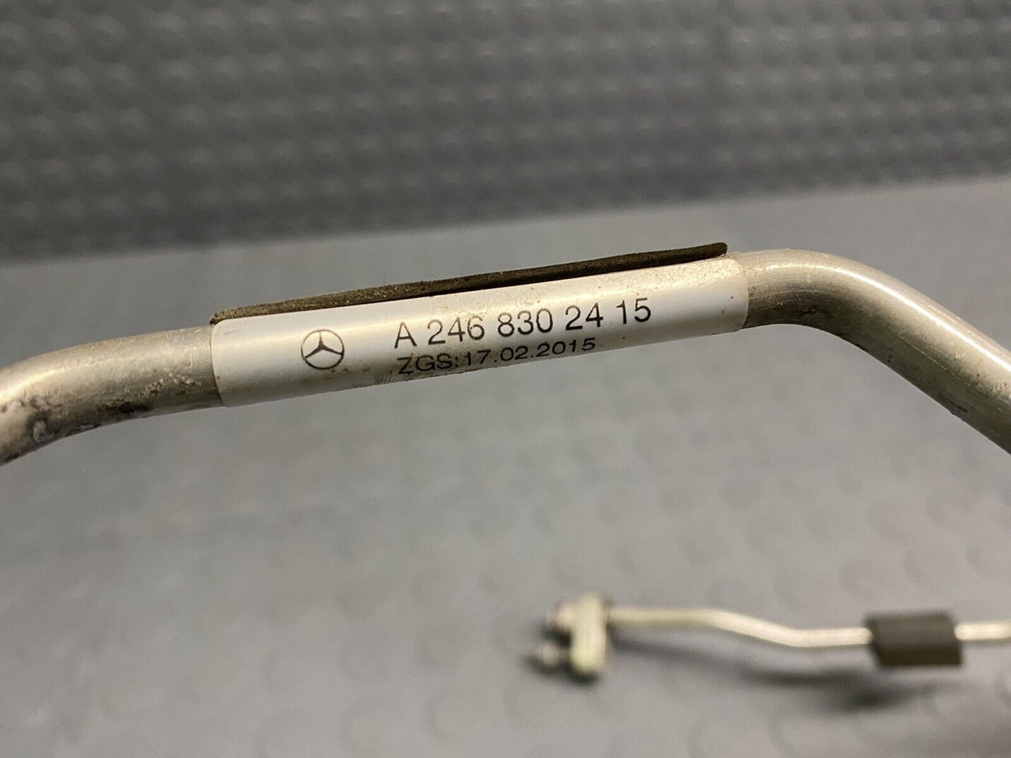 2014-2019 MERCEDES CLA250 GLA250 QX30 AIR CONDITIONING A/C PIPE LINE A2468302415