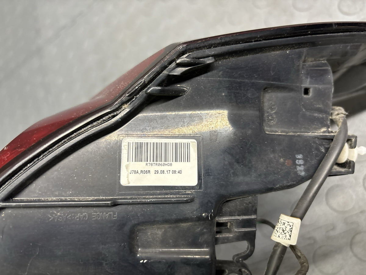 16-23 MAZDA CX-9 CX9 RIGHT PASSENGER SIDE OUTER TAILLIGHT TAIL LAMP