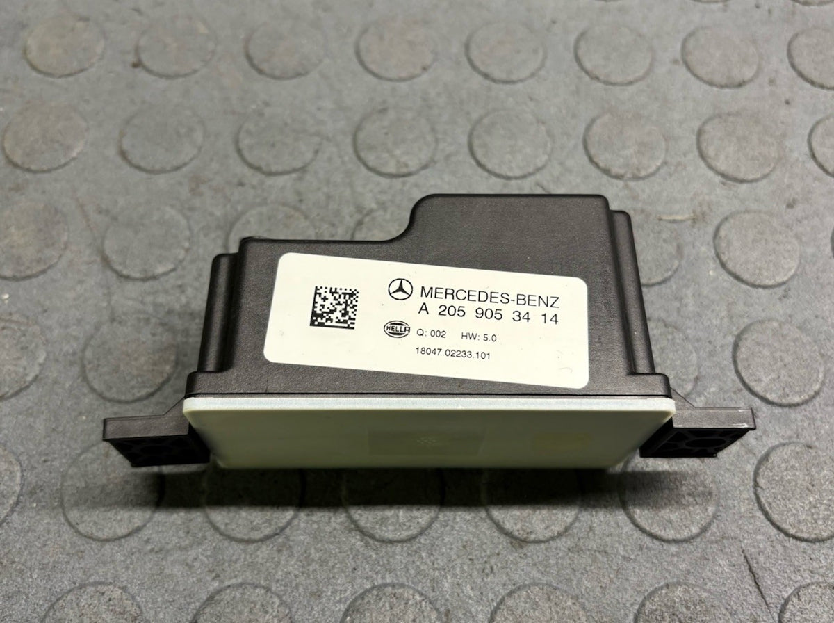 2015 - 2023 MERCEDES C300 W205 W213 VOLTAGE CONVERTER AUX BATT OEM A2059053414