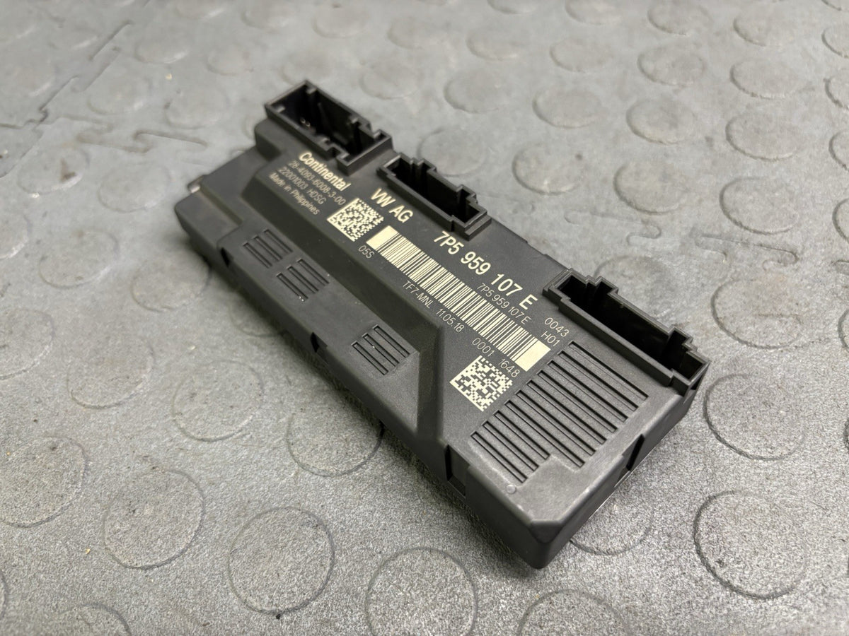 2015-2025 PORSCHE MACAN REAR TRUNK LID LIFTGATE CONTROL MODULE 7P5959107E
