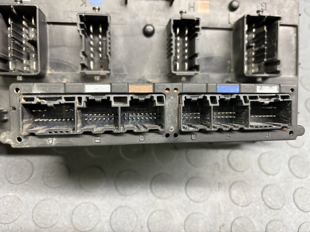 08 09 DODGE RAM TIPM TOTALLY INTERGRATED POWER MODULE FUSE BOX 68028003AC TESTED