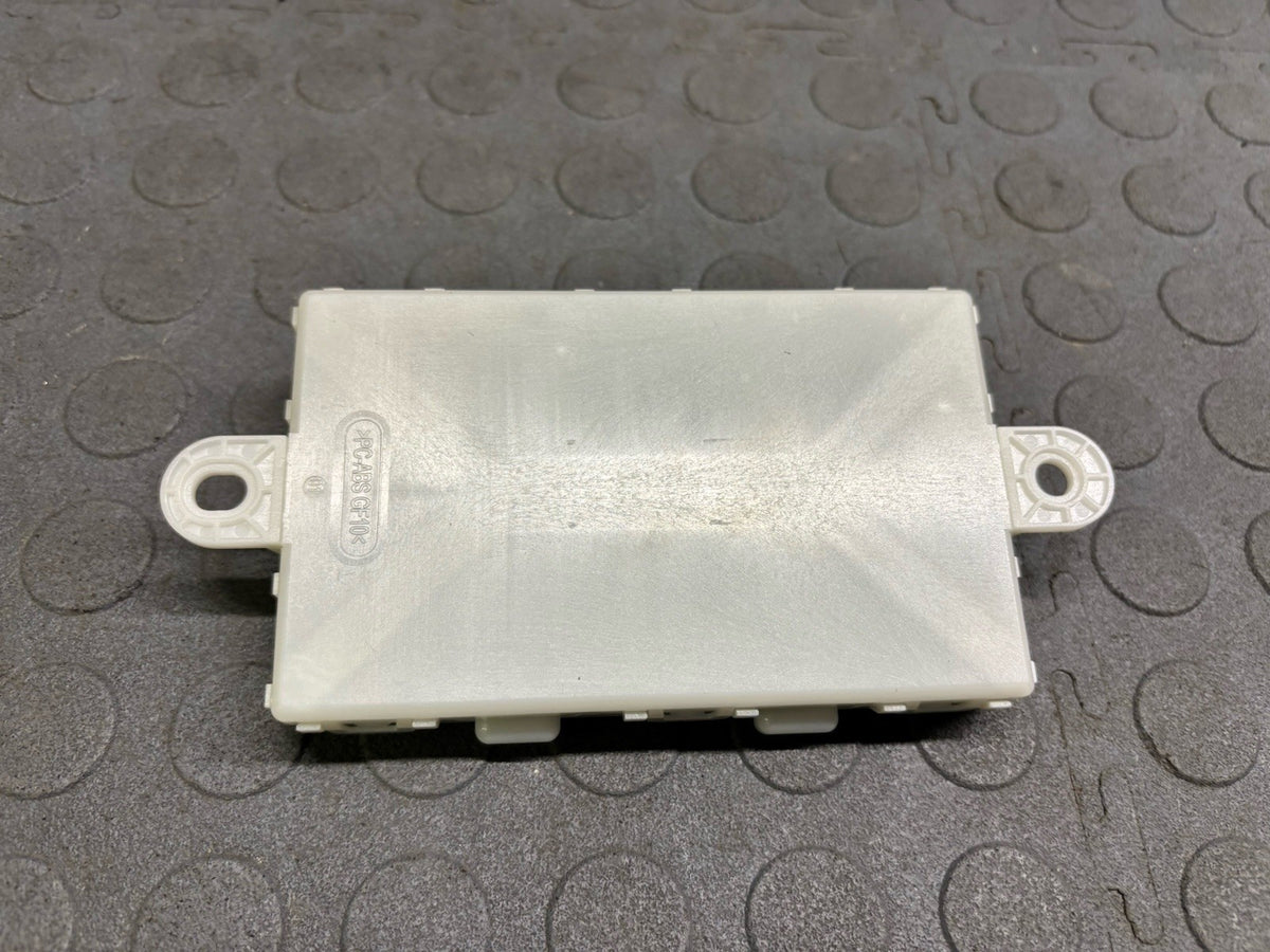 2018 MERCEDES W213 E63 KEYLESS ENTRY CONTROL MODULE OEM A2229000016