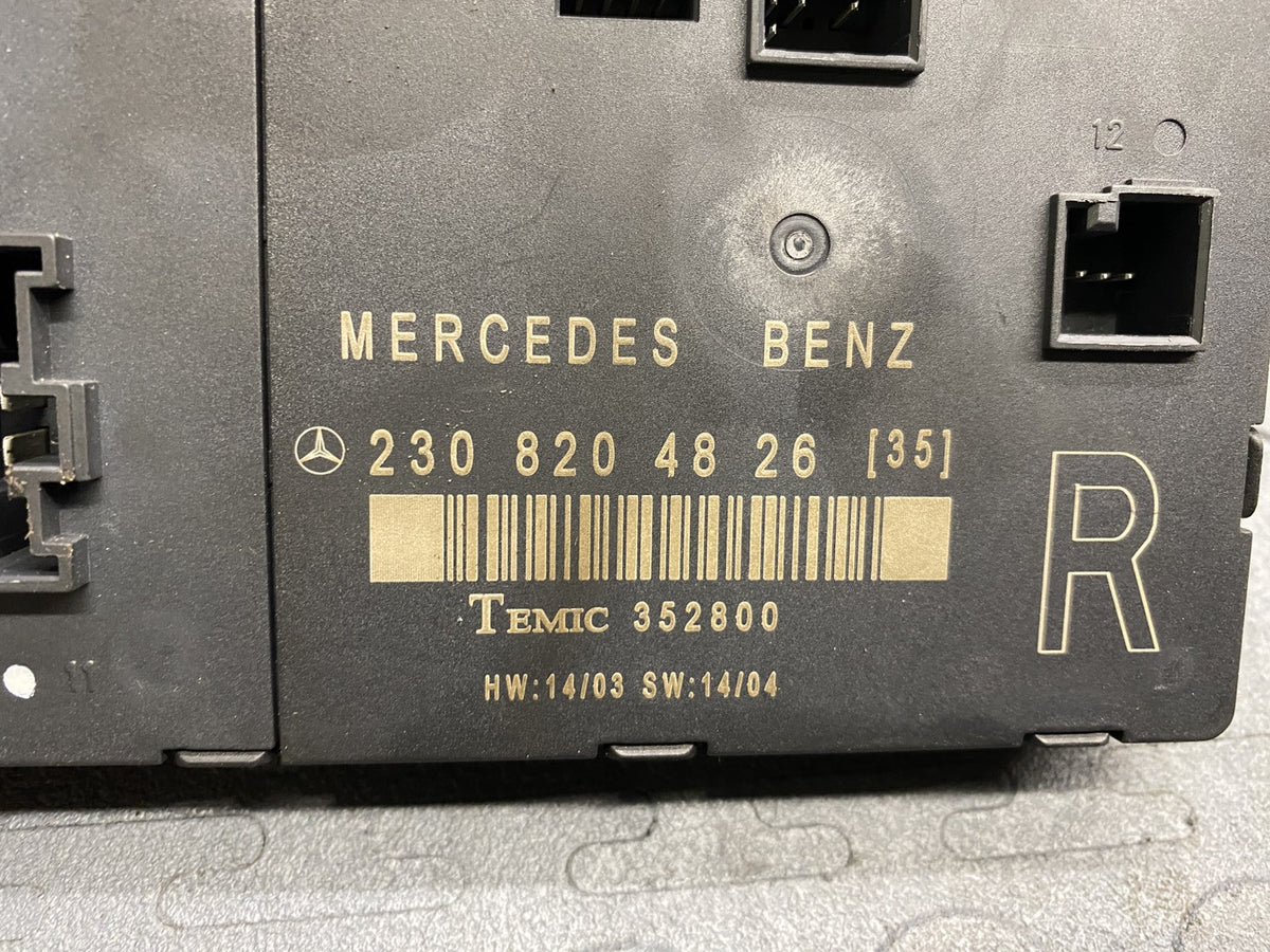 MERCEDES R230 SL PASSENGER RIGHT FRONT DOOR PANEL CONTROL MODULE 2308204826