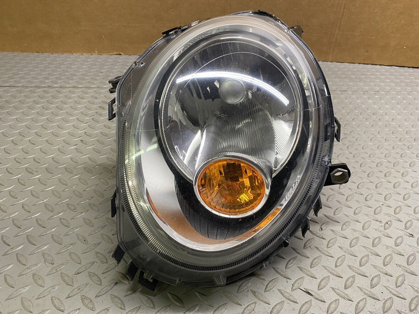 2007-2015 Mini Cooper Halogen Left Driver Headlight OEM Headlamp NICE ALL TABS!