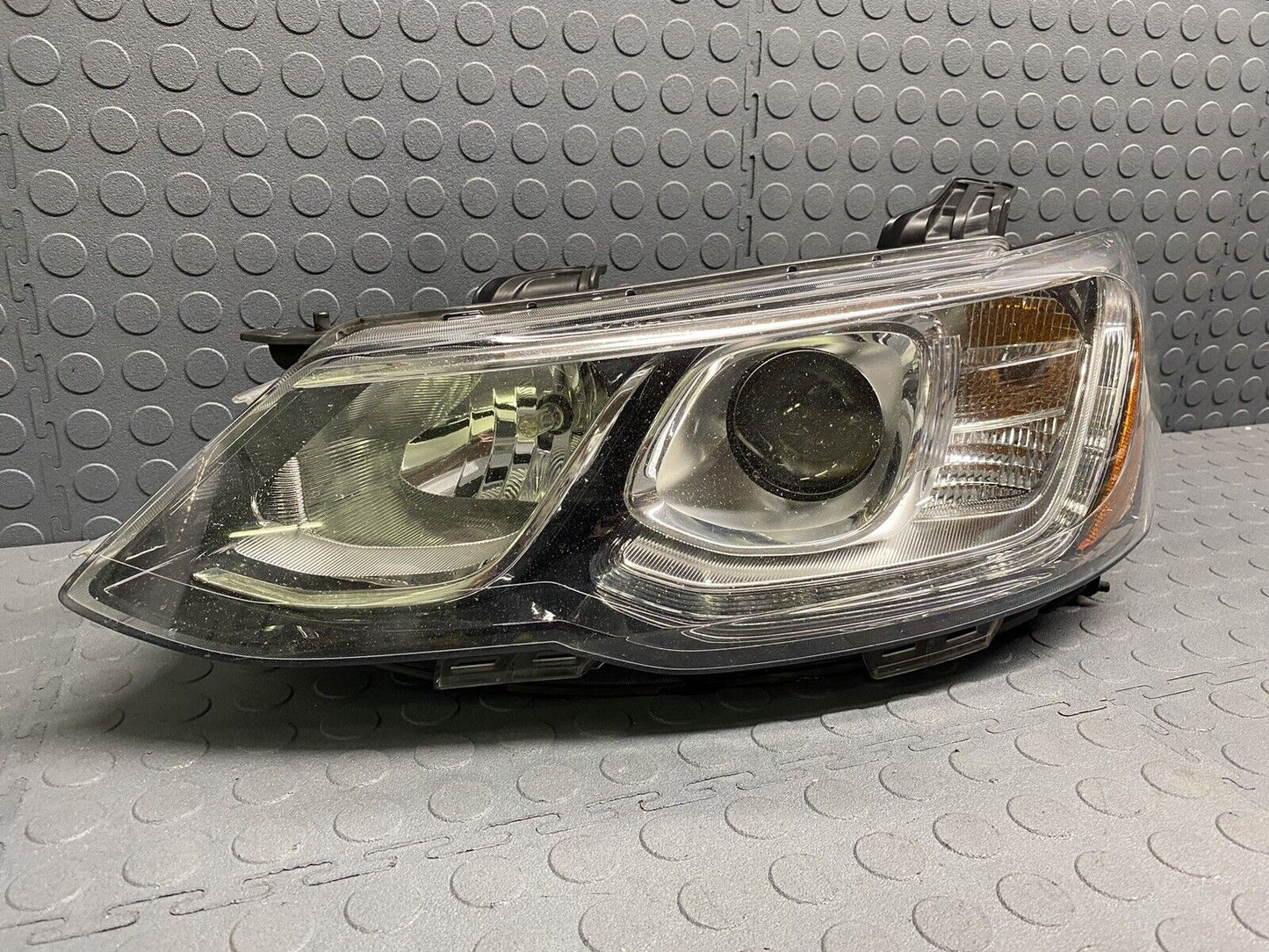 Driver Left Headlight Fits 17 18 19 20 CHEVY SONIC OE GM PART!