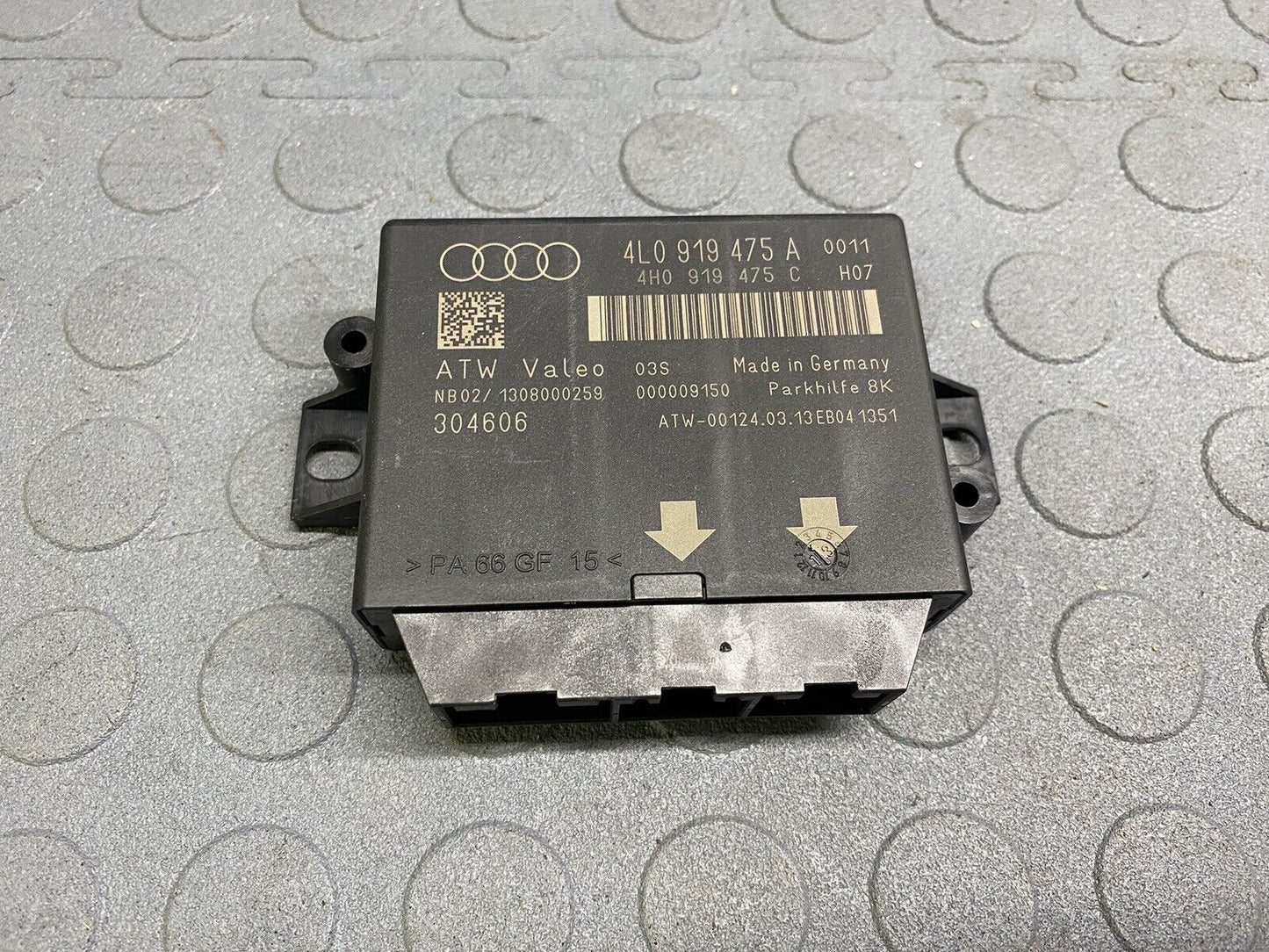 2013 2014 2015 AUDI Q7  REAR PARKING ASSIST AID CONTROL MODULE OEM 4L0919475A