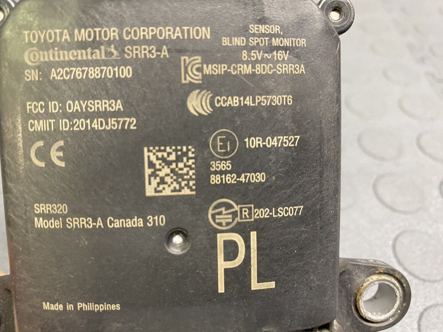 2019-2022 TOYOTA PRIUS LEFT RIGHT BLIND SPOT RADAR SENSOR MODULE OE 88162-47030