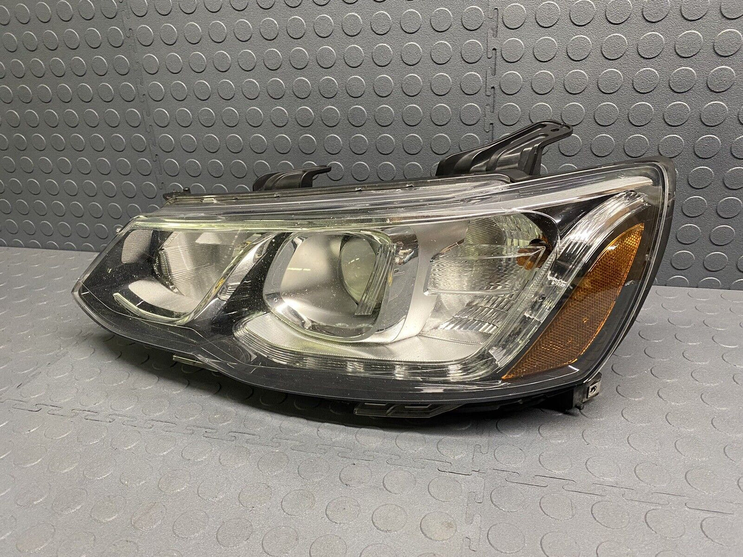 Driver Left Headlight Fits 17 18 19 20 CHEVY SONIC OE GM PART!