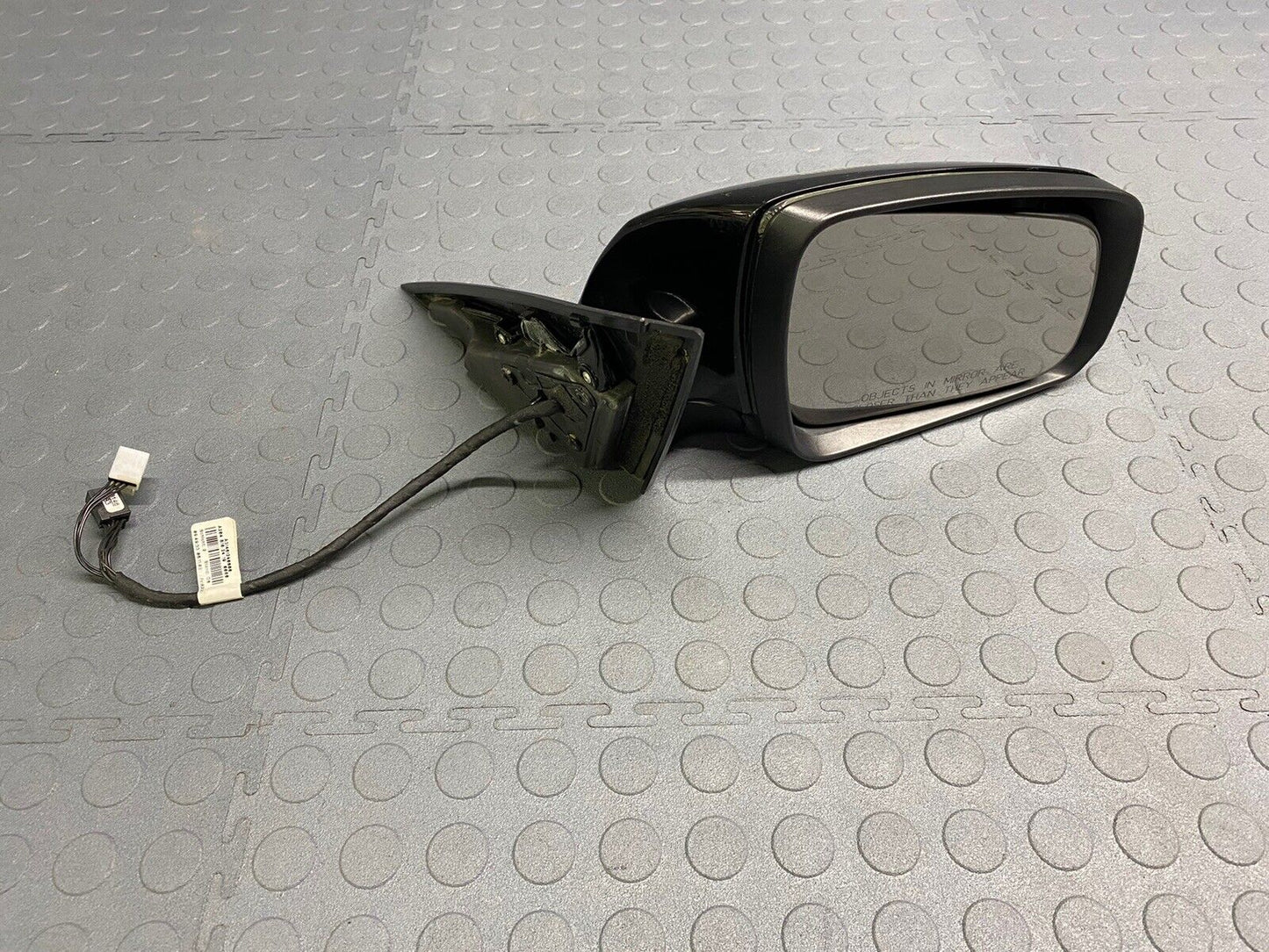 08-09 Mercedes W204 C300 C63 Right Passenger Side Mirror Rear View Door Black