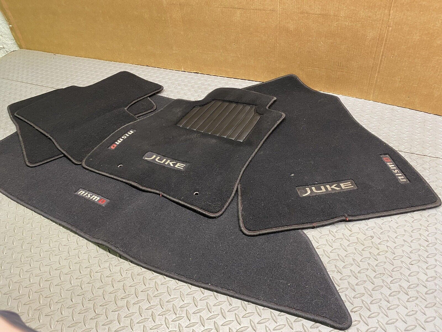 NISSAN JUKE NISMO RS OEM BLACK INTERIOR FLOOR MAT SET CARPET COMPLETE 5 PIECES