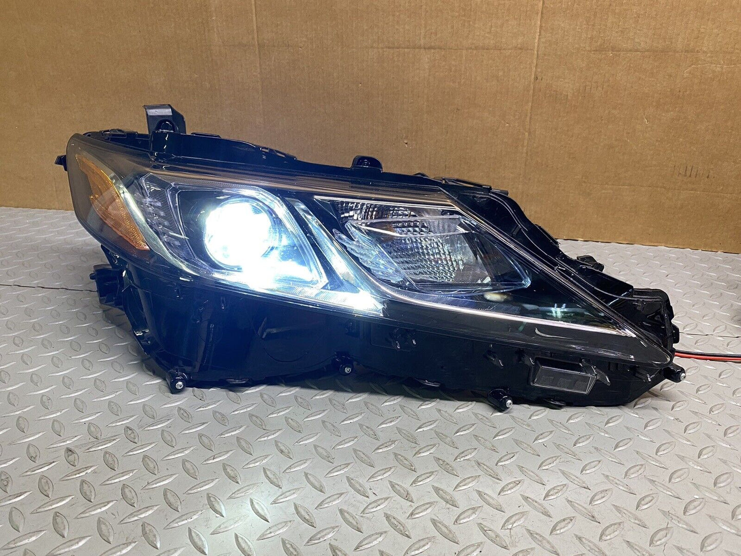 2021-2023 Toyota Camry Right RH Passenger LED Headlight Base Model OEM 21 22 23