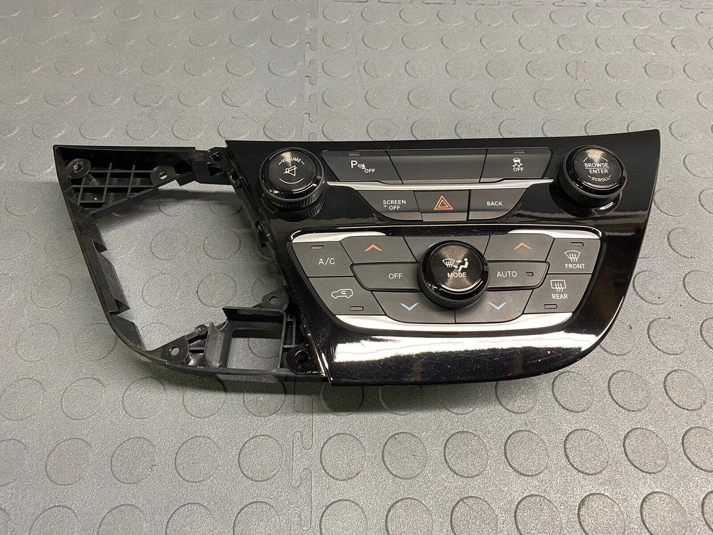2017 Chrysler Pacifica Auto 3 Temperature AC Heater Control 56054984AC