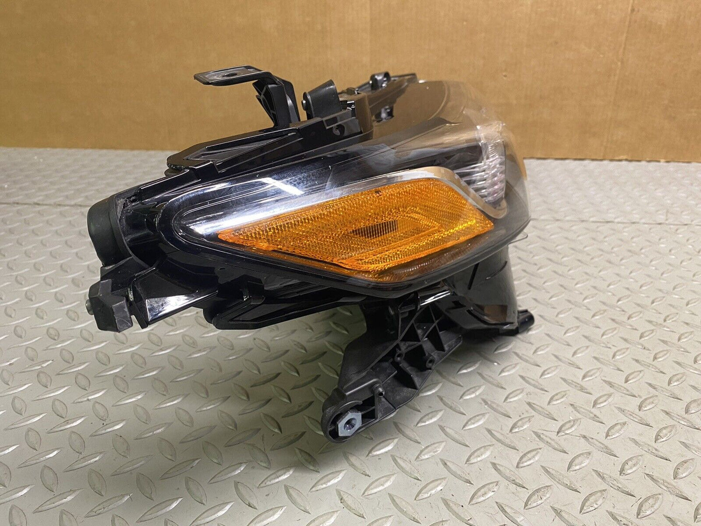 2021-2023 Toyota Camry Right RH Passenger LED Headlight Base Model OEM 21 22 23