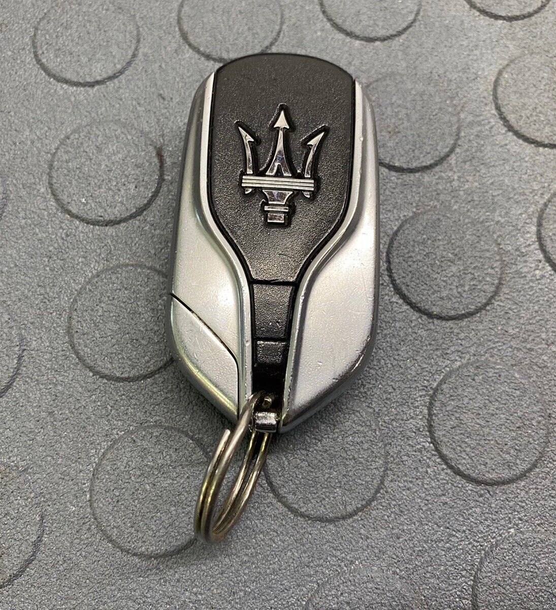 2014-2022 Maserati Ghibli Quattroporte Key Fob Smart Key OEM 4 Button Remote